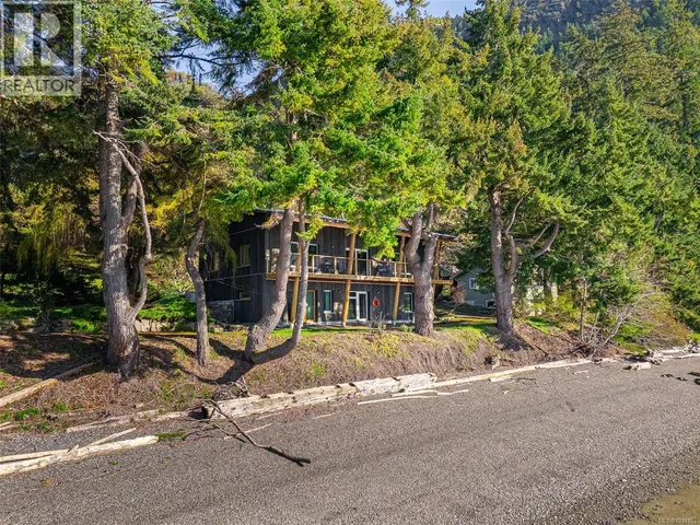 5353 GORE LANGTON ROAD, Cowichan Bay 3