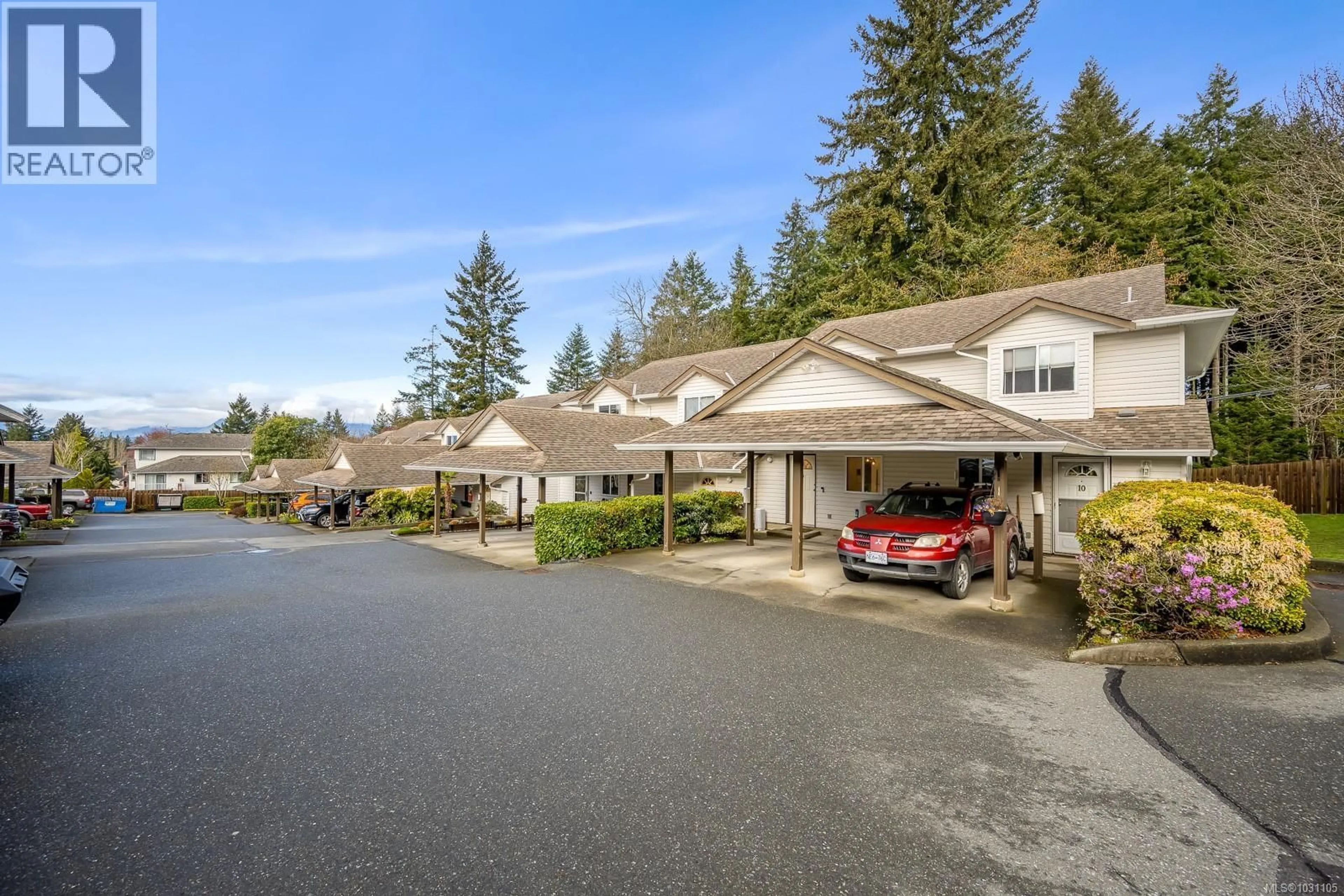 Patio, mountain view for 9 - 2625 MUIR ROAD, Courtenay British Columbia V9N8Z4