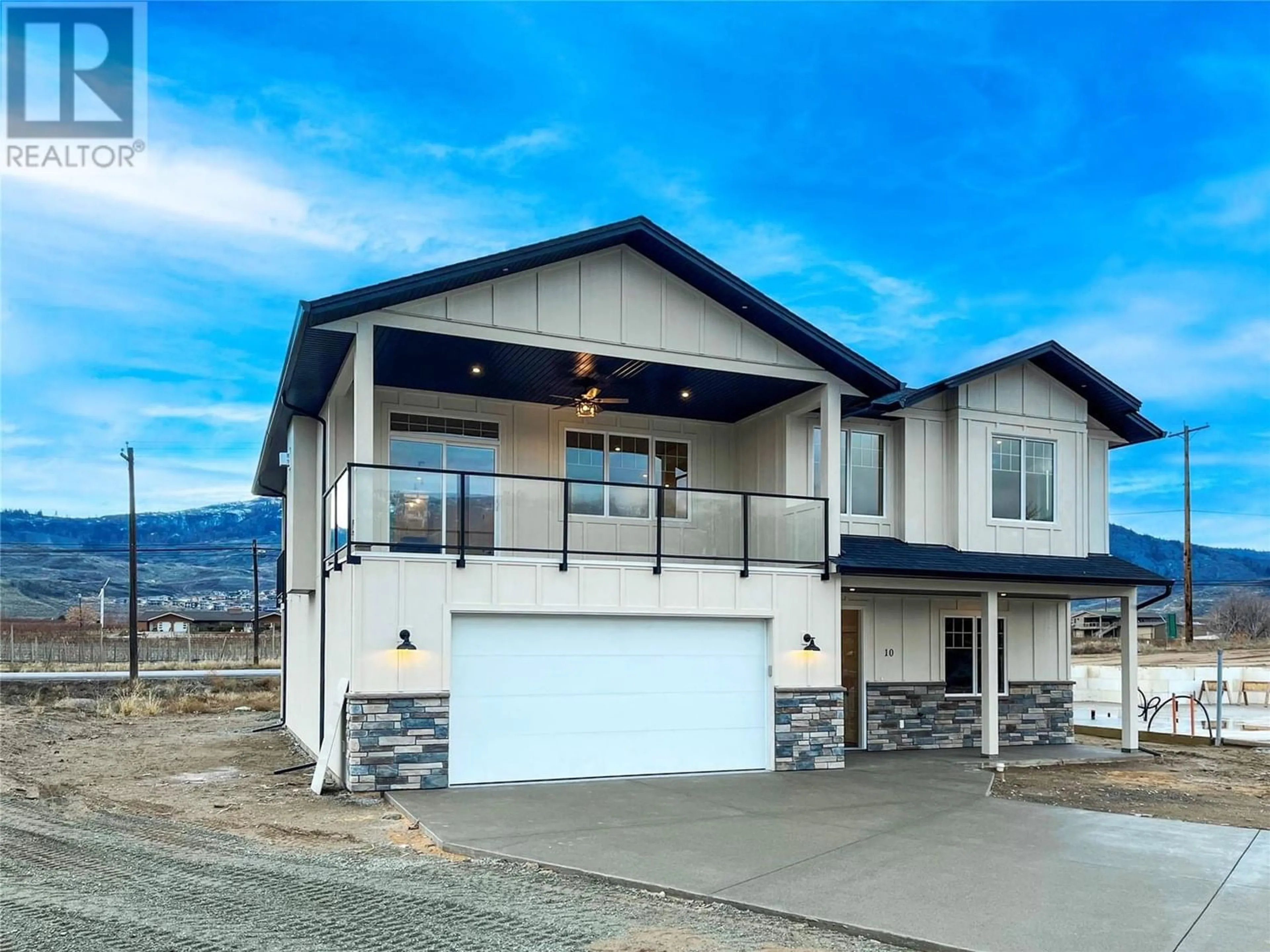 Frontside or backside of a home for 10 Hibiscus Court, Osoyoos British Columbia V0H1V1