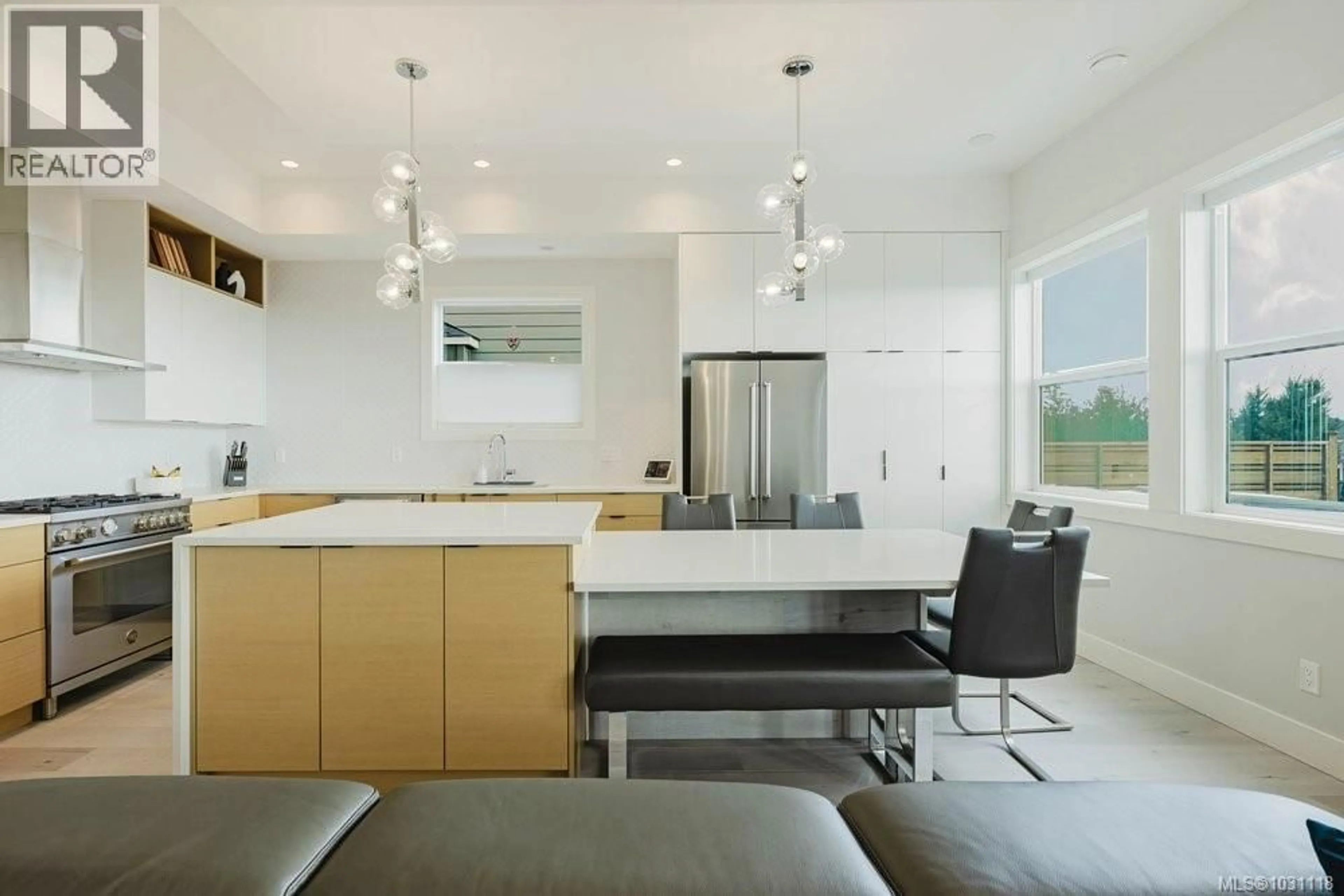 Open concept kitchen, unknown for 2399 AZURITE CRESCENT, Langford British Columbia V9B0T9