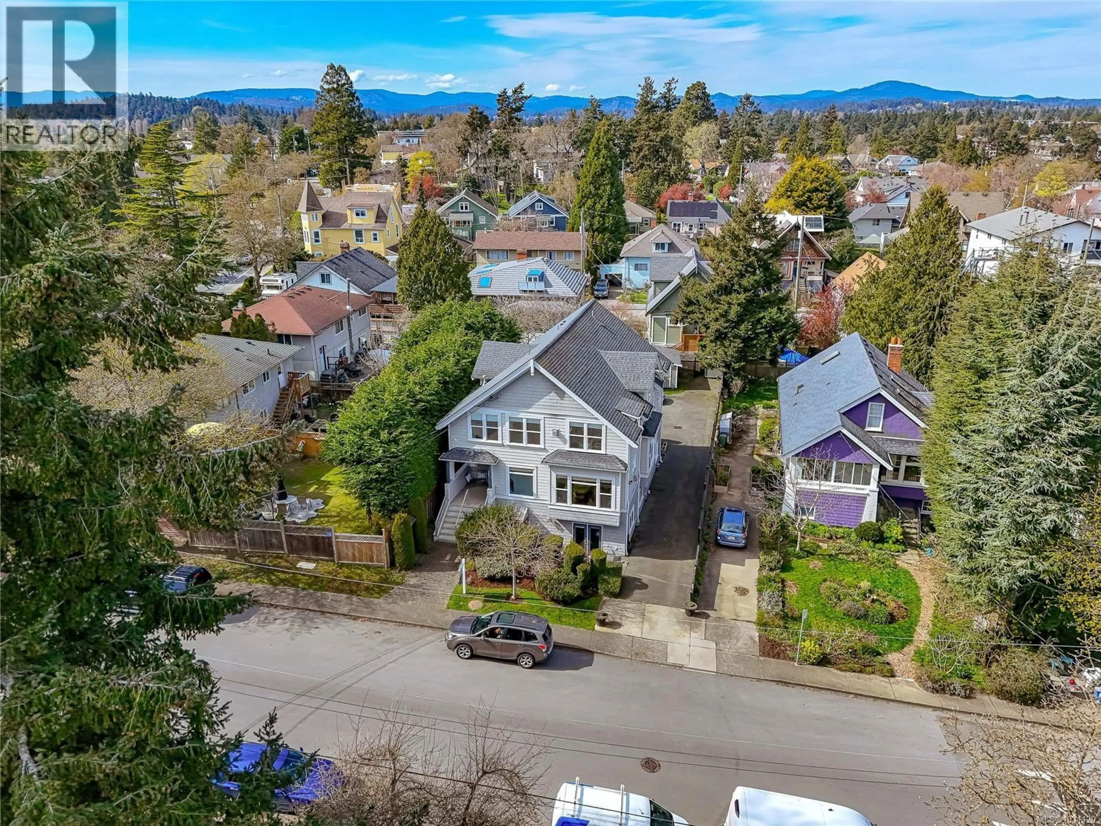 A pic from outside/outdoor area/front of a property/back of a property/a pic from drone, street for D - 1216 STYLES STREET, Victoria British Columbia V9A3Z5