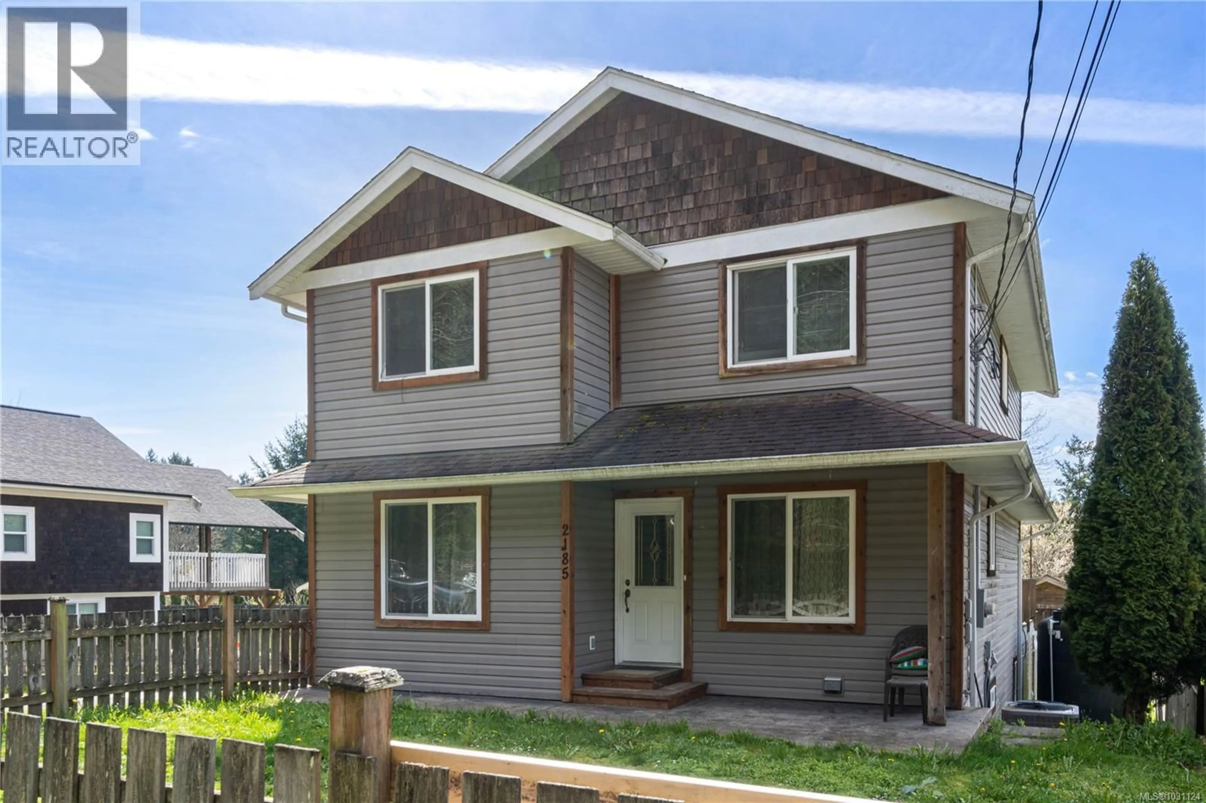 Home with vinyl exterior material, street for 2185 DICK AVENUE, Nanaimo British Columbia V9X1R6