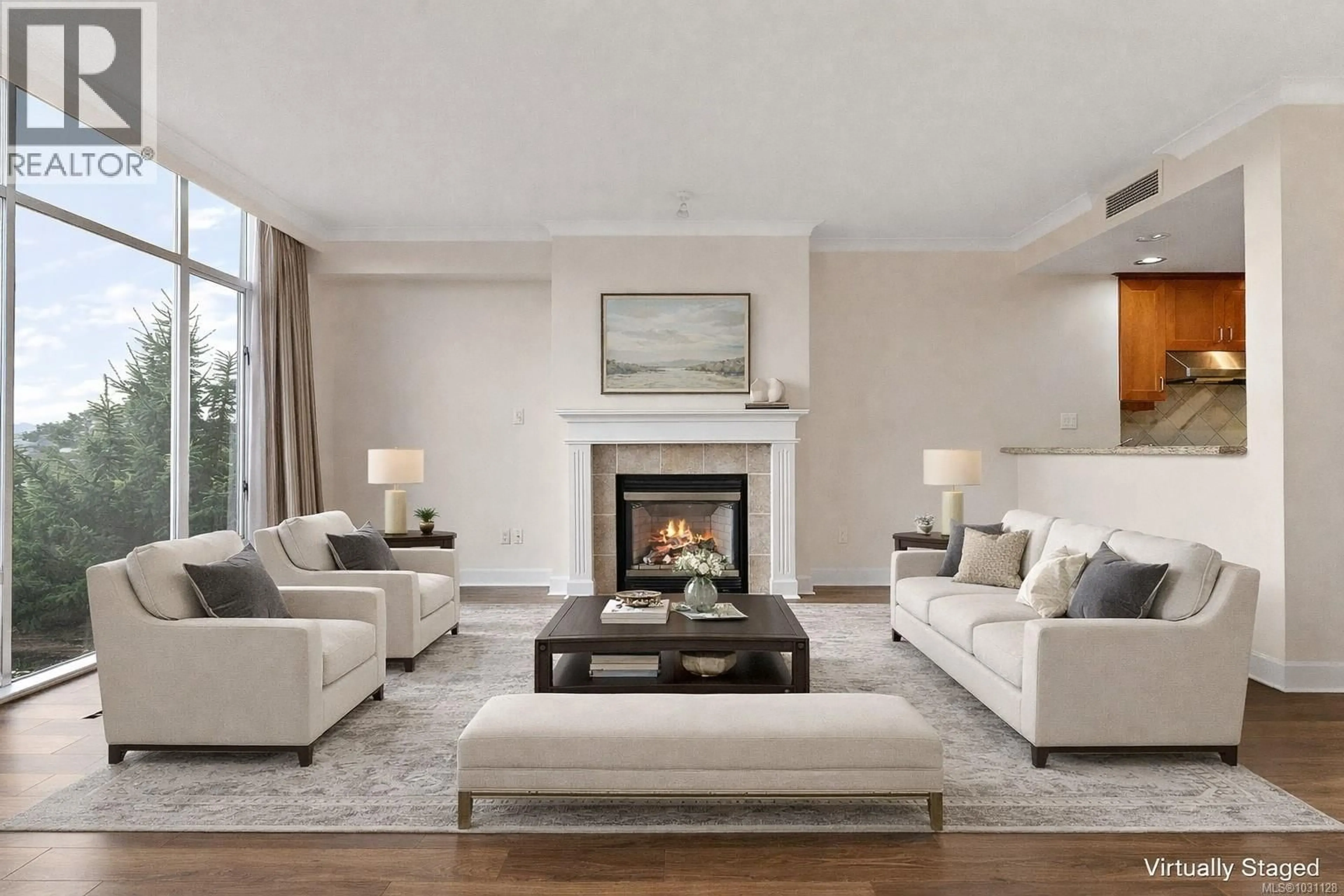 Living room with furniture, unknown for 330 - 21 DALLAS ROAD, Victoria British Columbia V8V4Z9