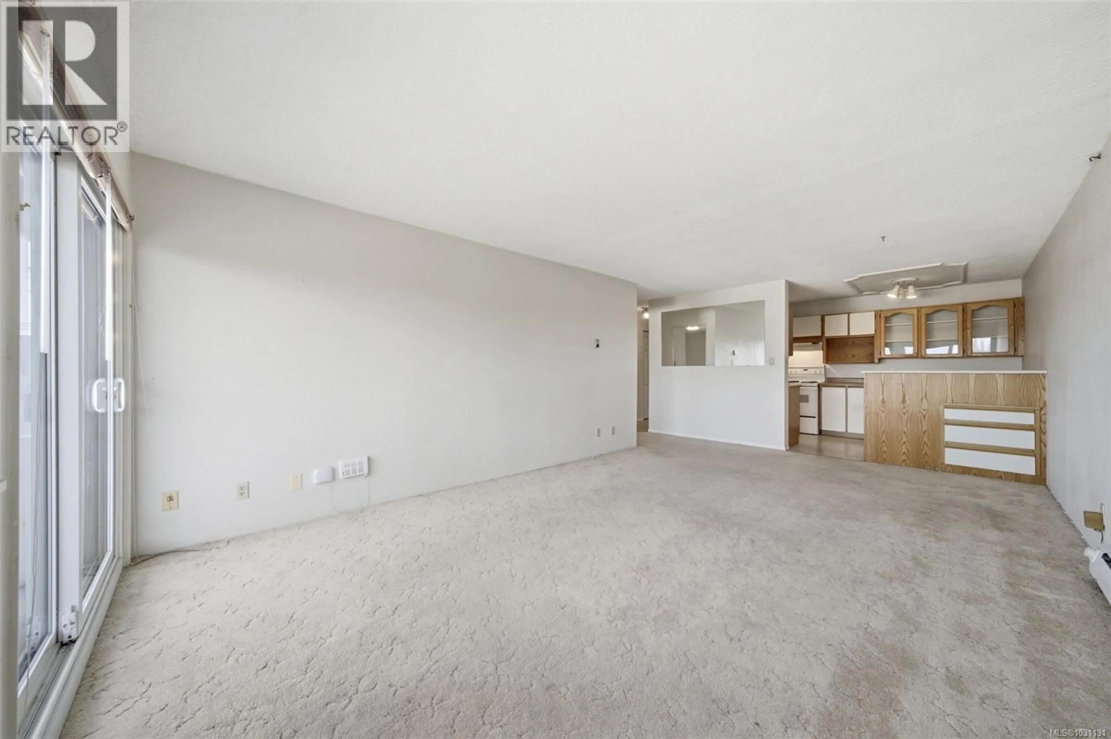 A pic of a room for 410 - 2100 GRANITE STREET, Oak Bay British Columbia V8S3G7