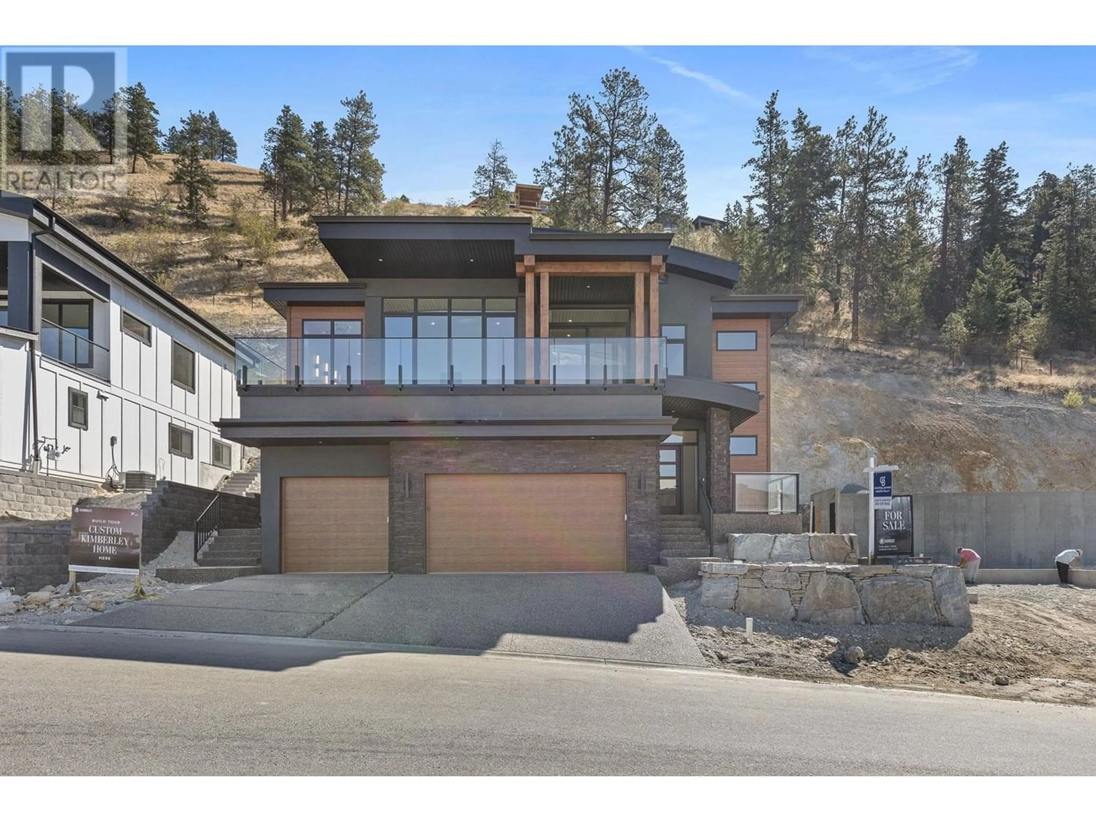 Frontside or backside of a home for 1141 Lone Pine Drive, Kelowna British Columbia V1P1M7