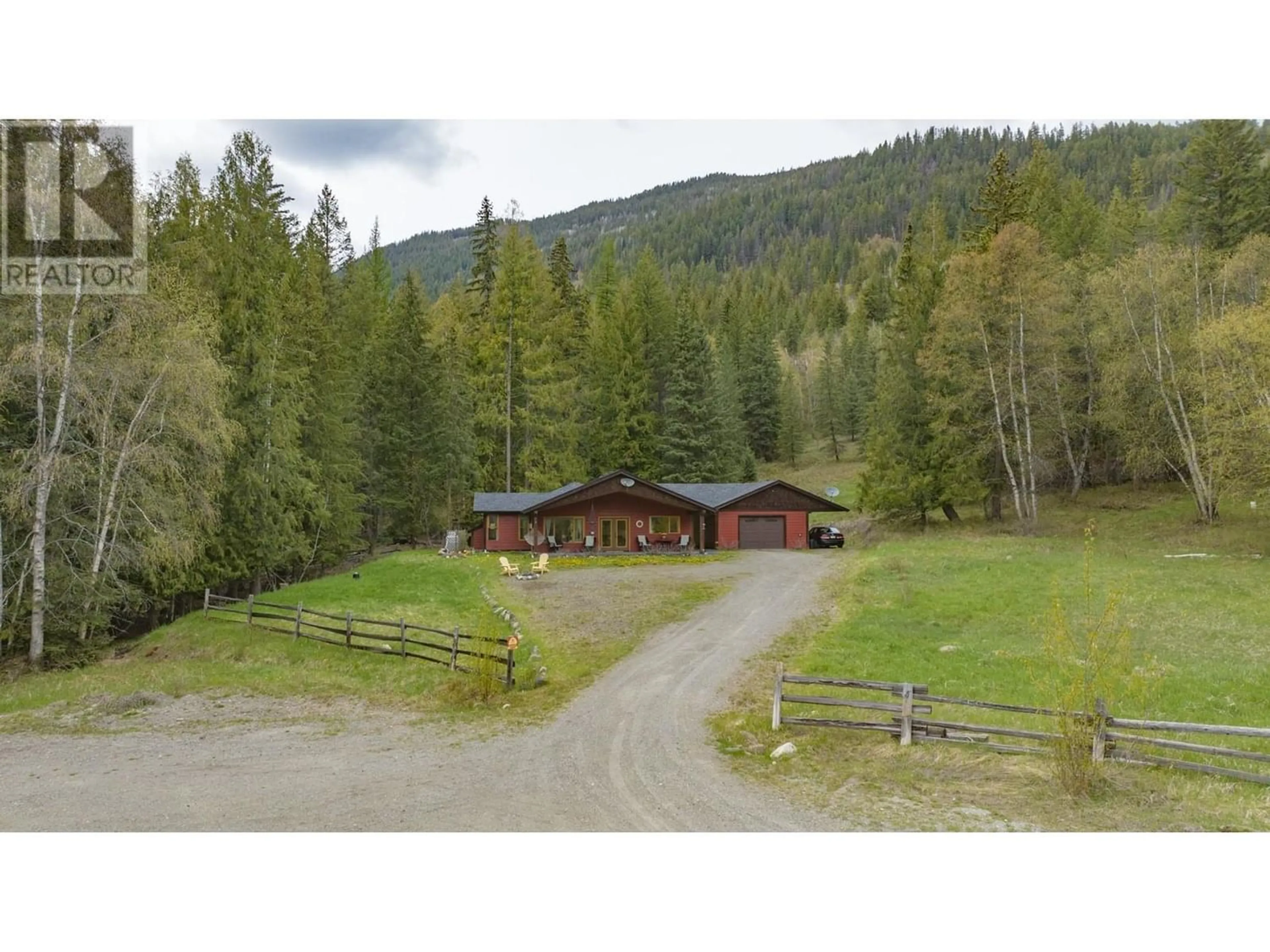 Outside view for 65 Pine Road, Cherryville British Columbia V0E2G3