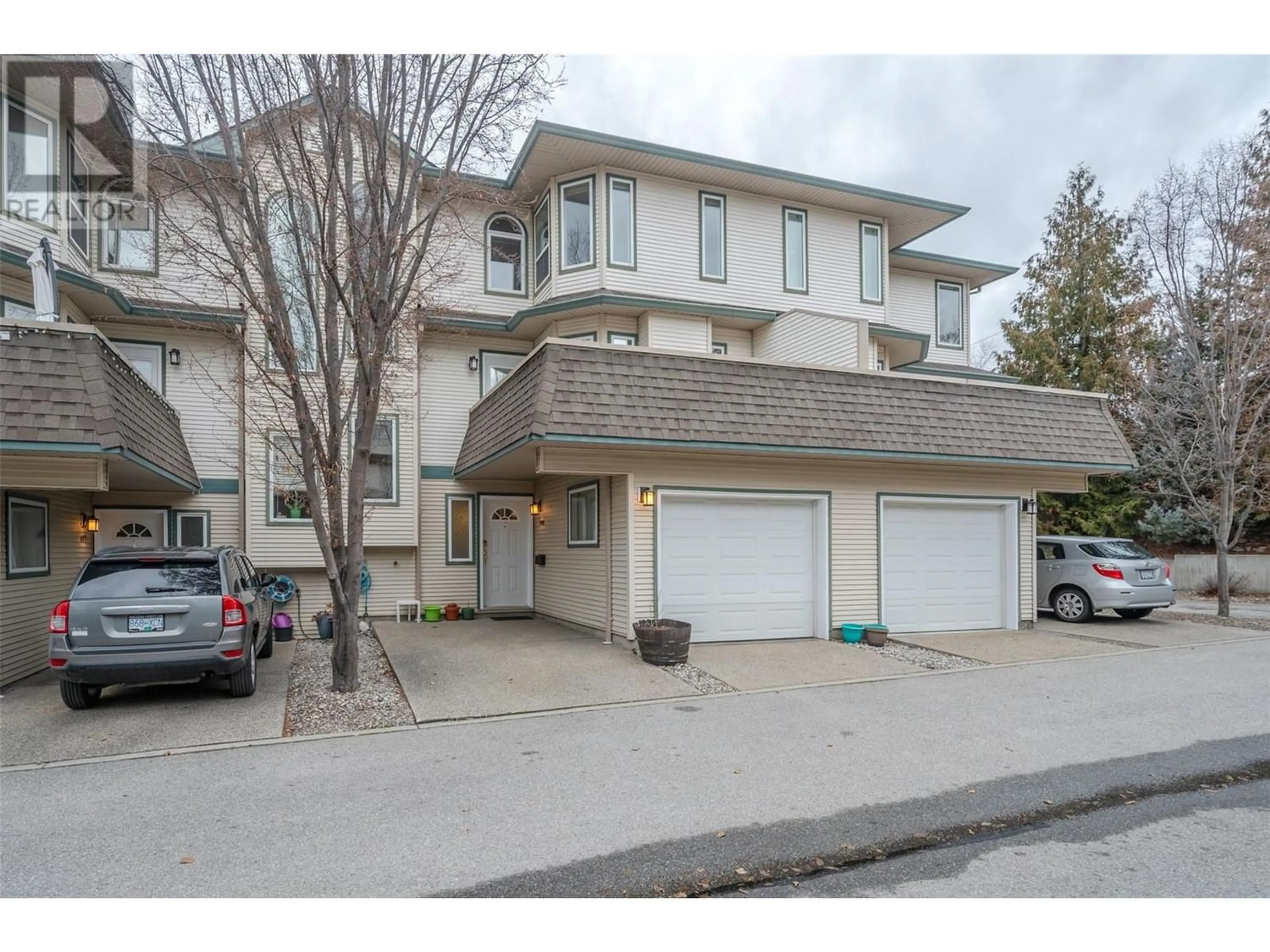 A pic from exterior of the house or condo for 1060 King Street Unit# 108, Penticton British Columbia V2A4S6