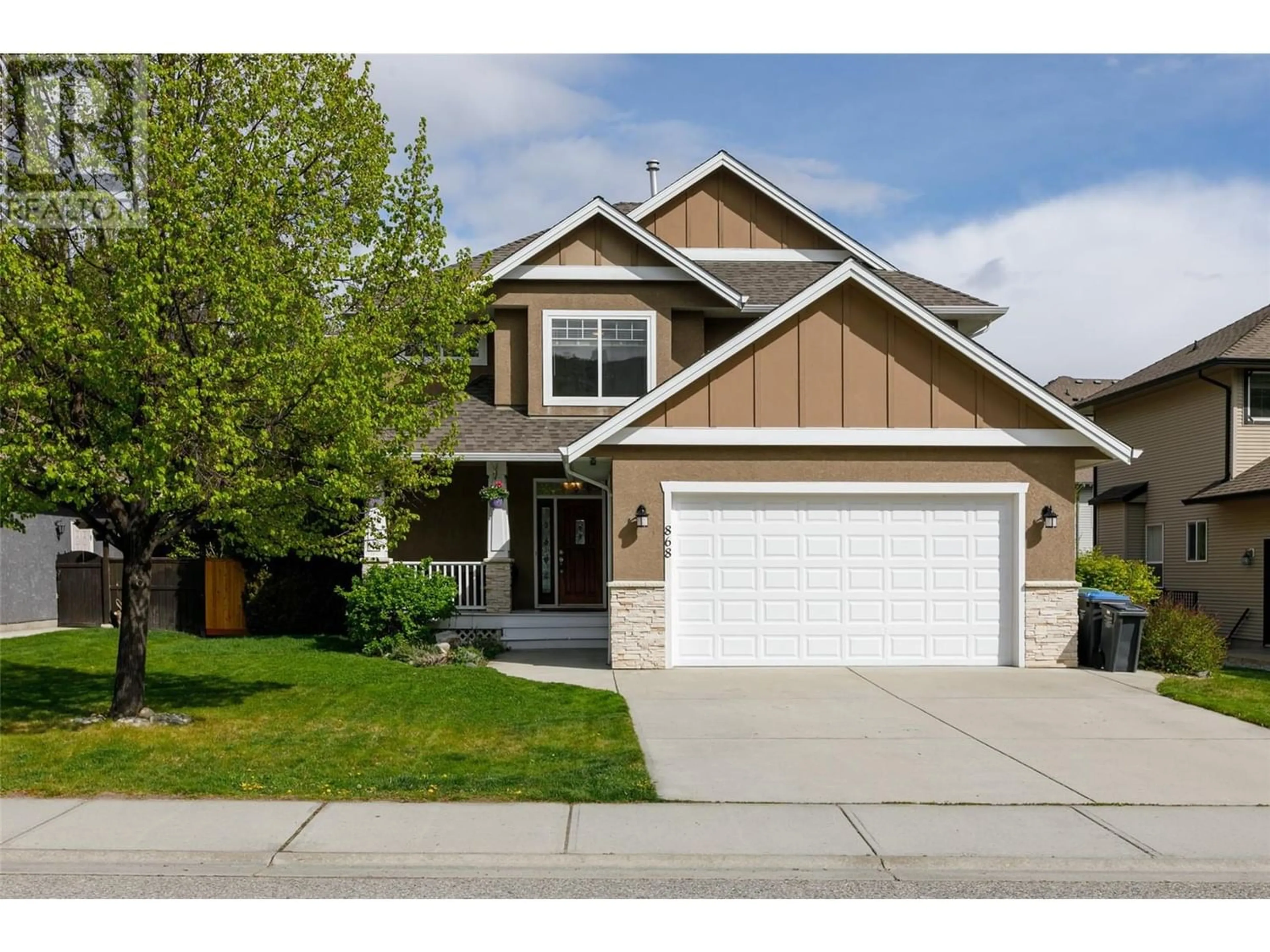 Frontside or backside of a home for 868 Arbor View Drive, Kelowna British Columbia V1W5B5