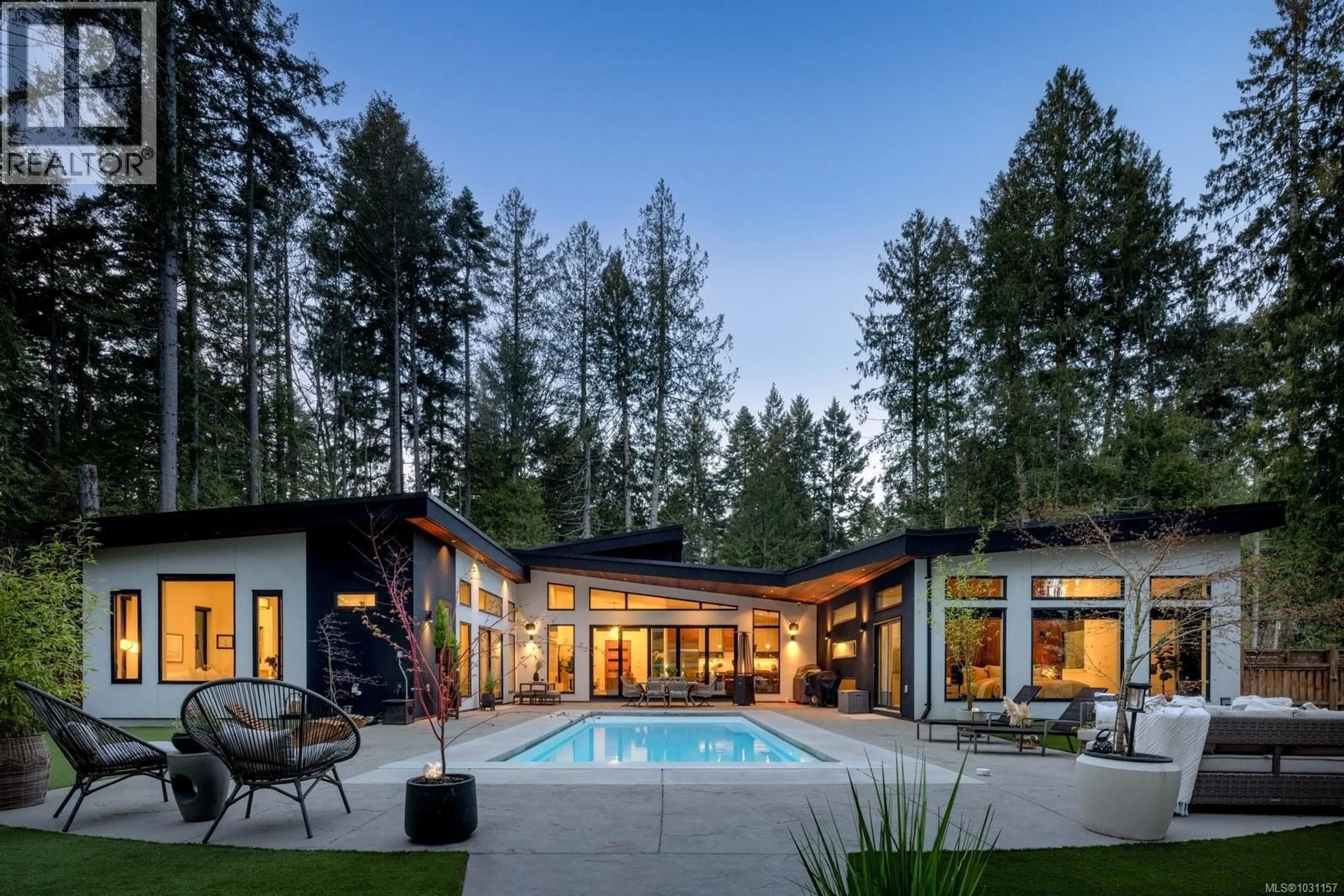 Patio, forest/trees view for 867 BRADLEY DYNE ROAD, North Saanich British Columbia V8L5H1