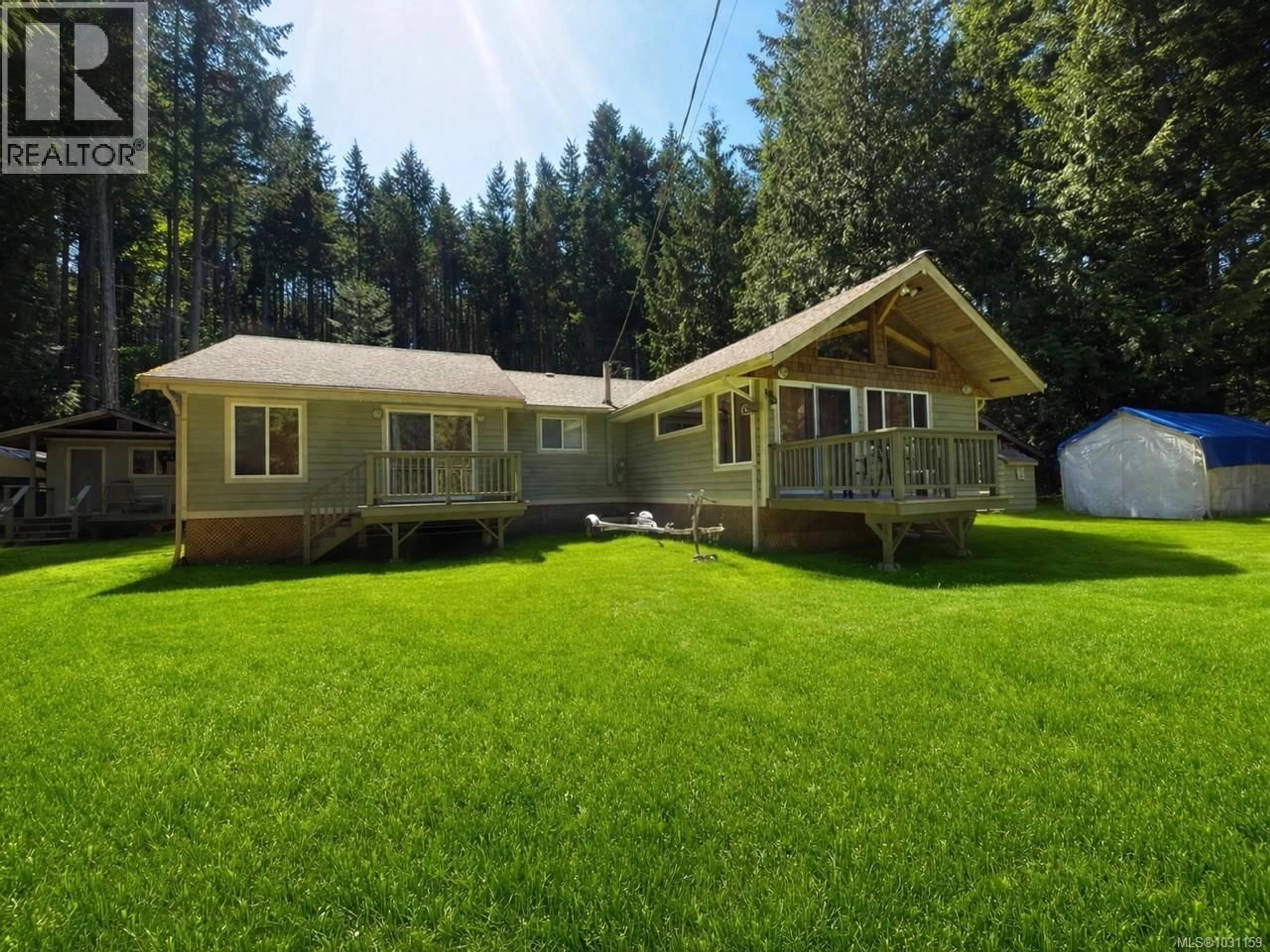 Home with vinyl exterior material, unknown for 667 WEATHERS WAY, Mudge Island British Columbia V0R1X6