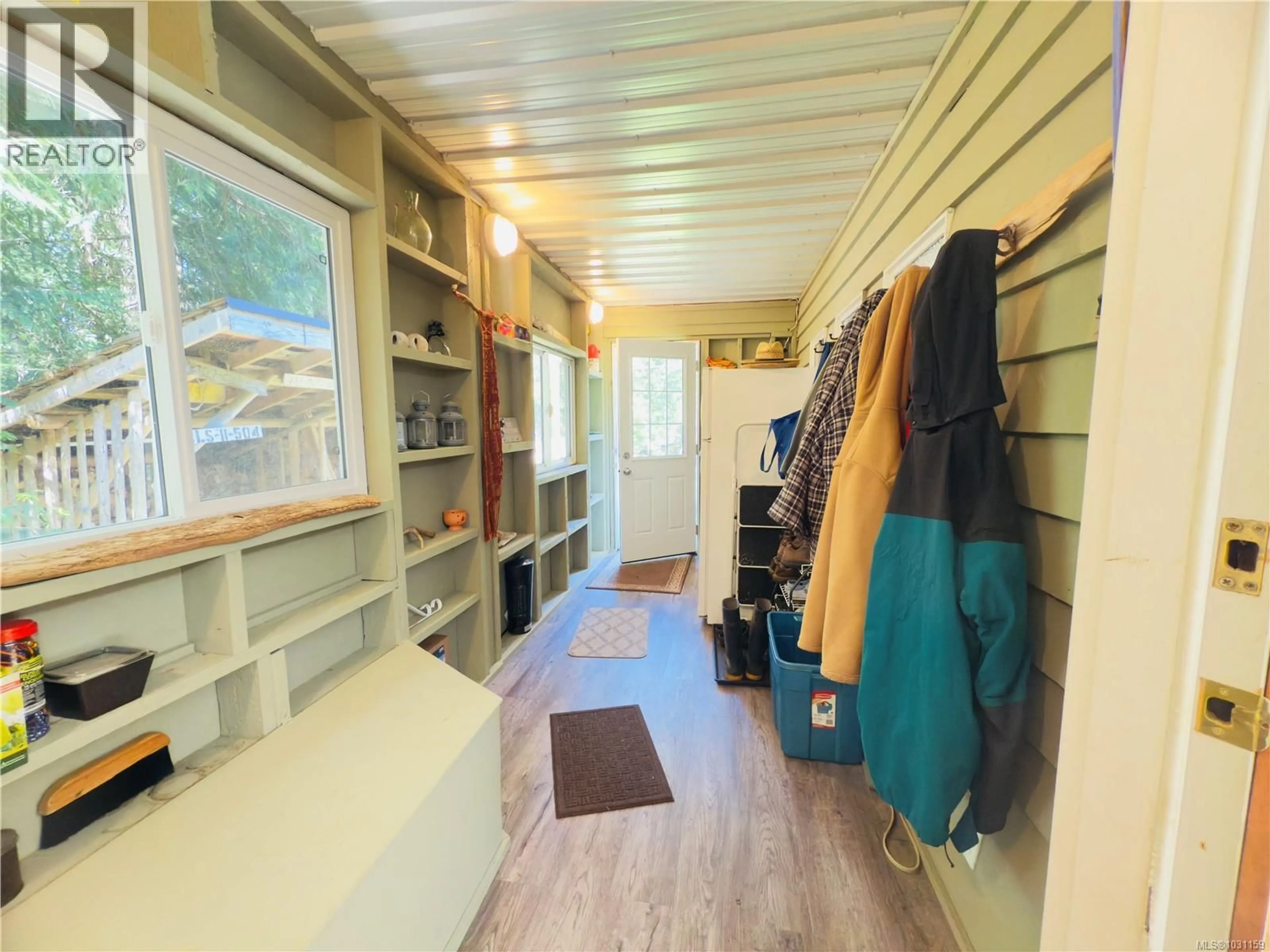 Storage room or clothes room or walk-in closet for 667 WEATHERS WAY, Mudge Island British Columbia V0R1X6