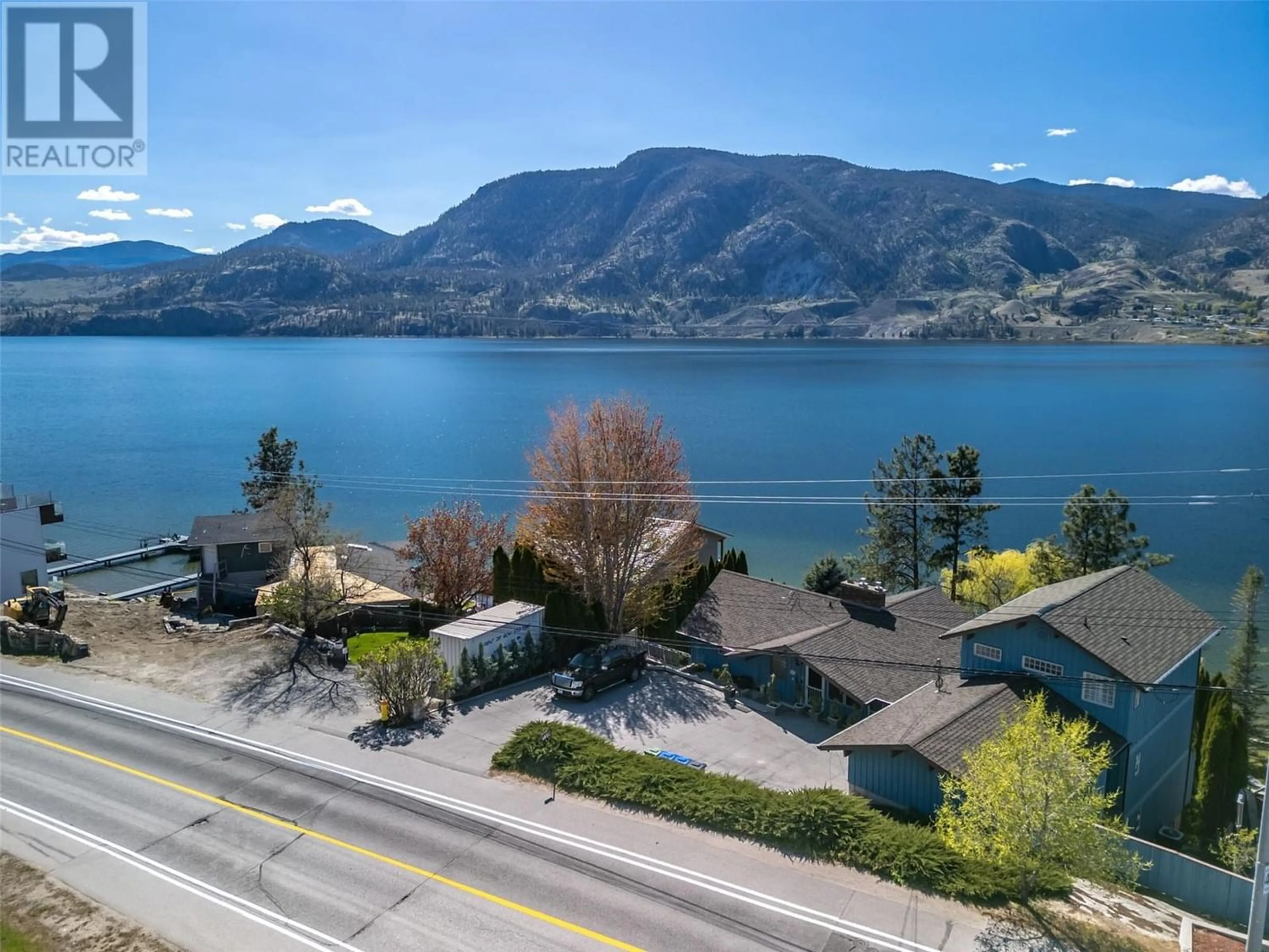Lakeview for 4021 Lakeside Road, Penticton British Columbia V2A8W3
