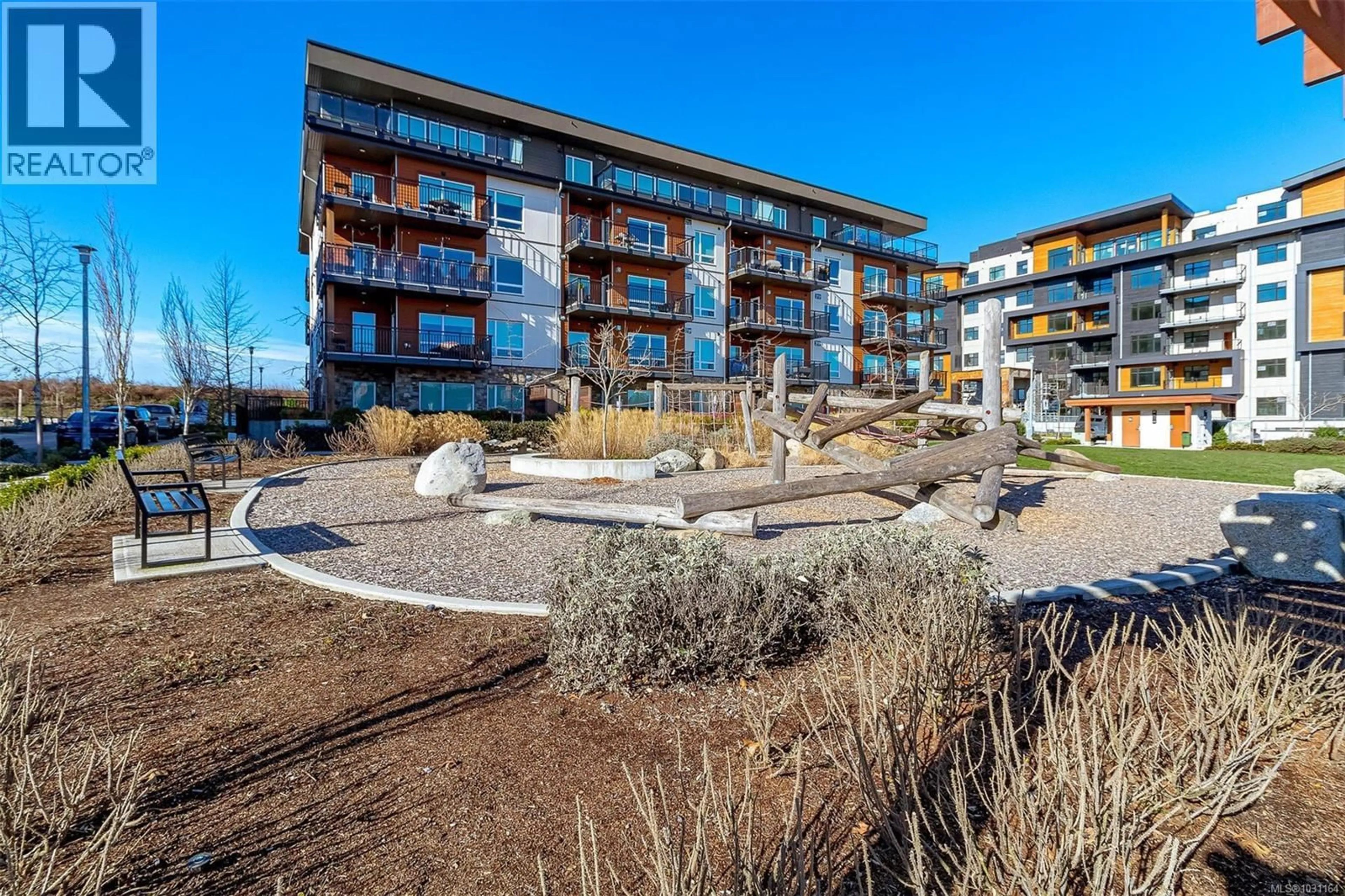 Unknown for 307 - 2500 HACKETT CRESCENT, Central Saanich British Columbia V8M0C1