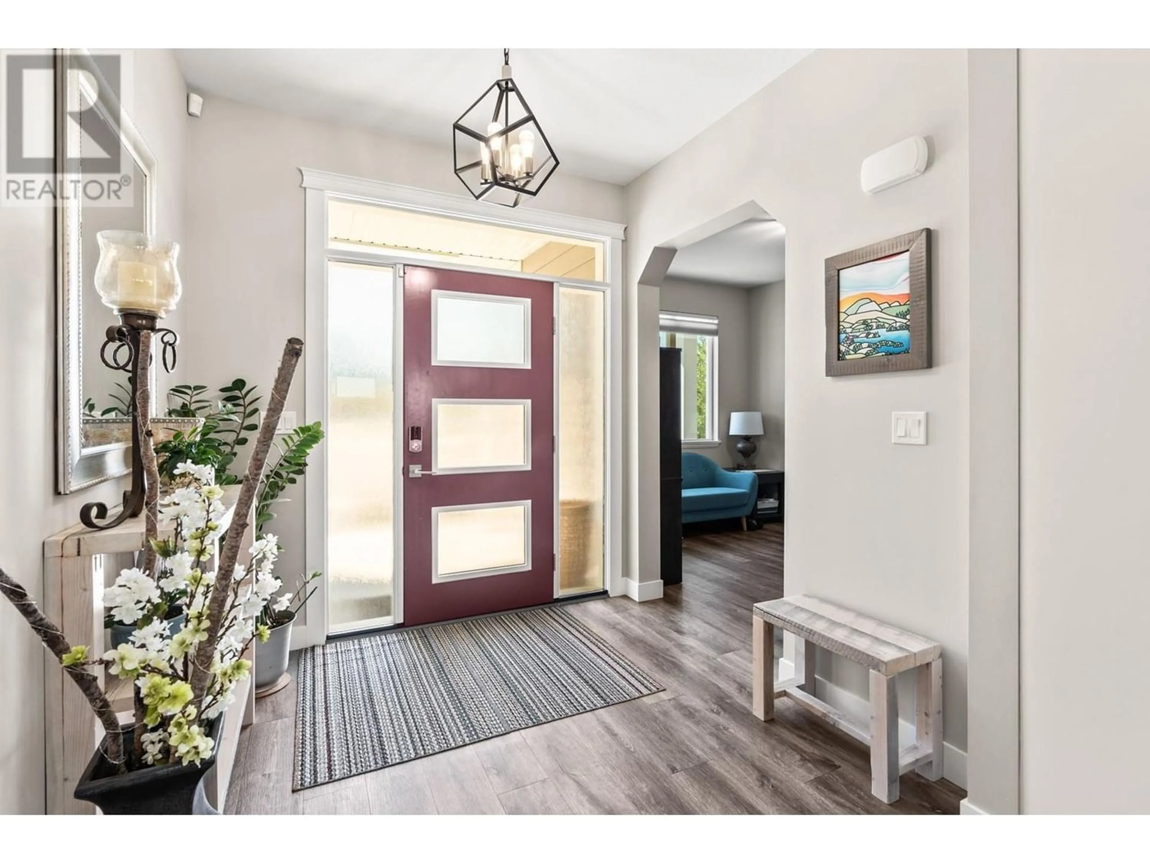 Indoor entryway for 2262 Oglow Drive, Armstrong British Columbia V0E1B8