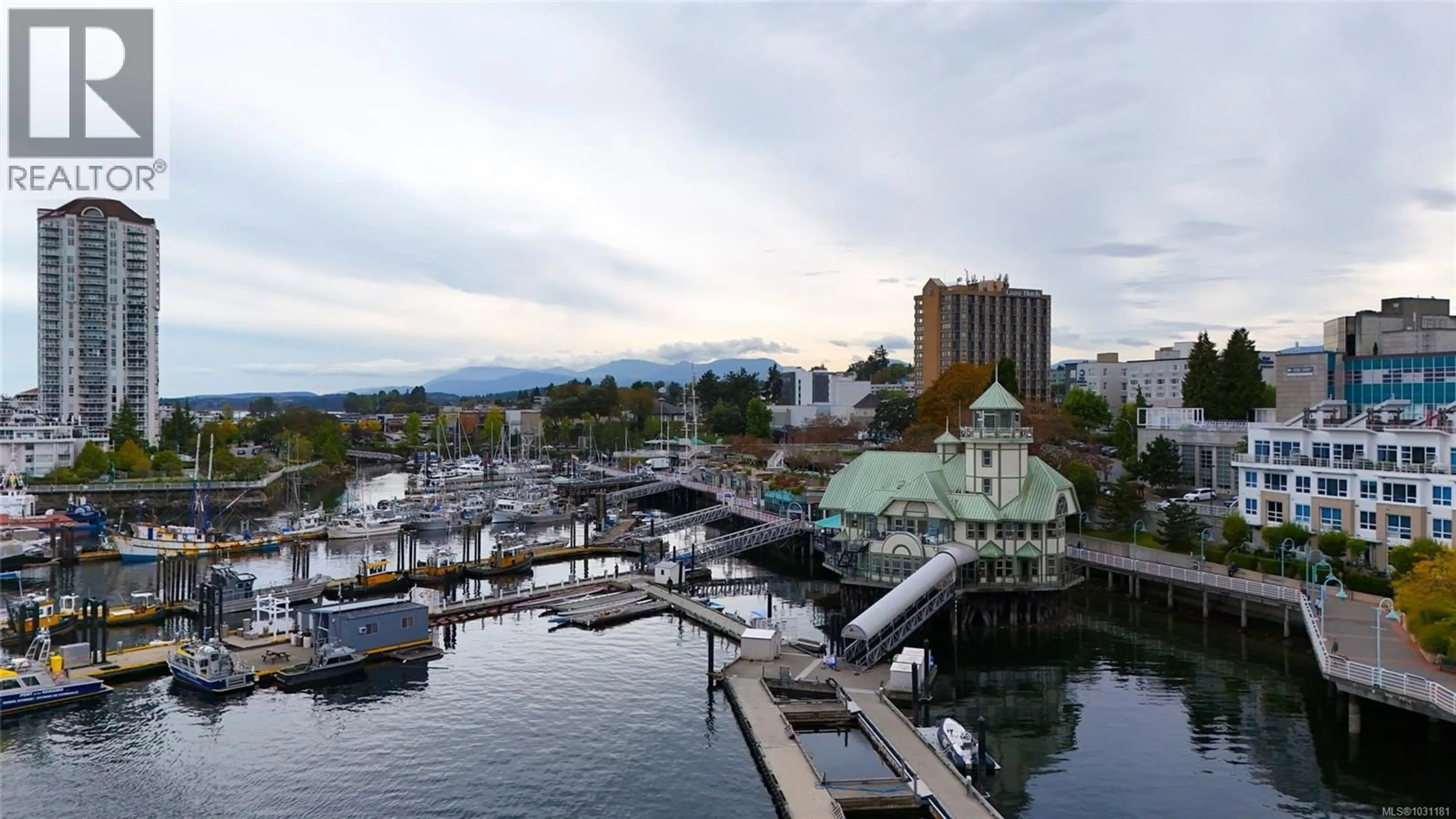 Unknown for 12 - 38 FRONT STREET, Nanaimo British Columbia V9R0B8