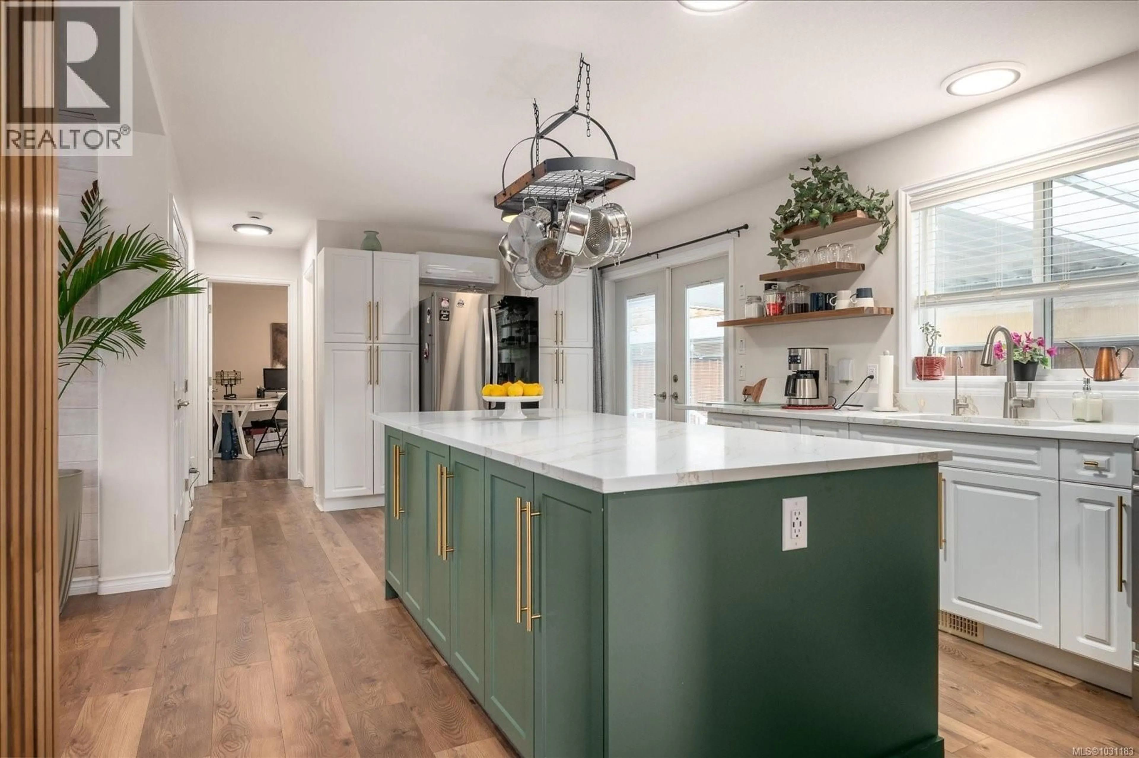 Open concept kitchen, unknown for 189 - 3856 HONEY LOCUST DRIVE, Nanaimo British Columbia V9T6B9