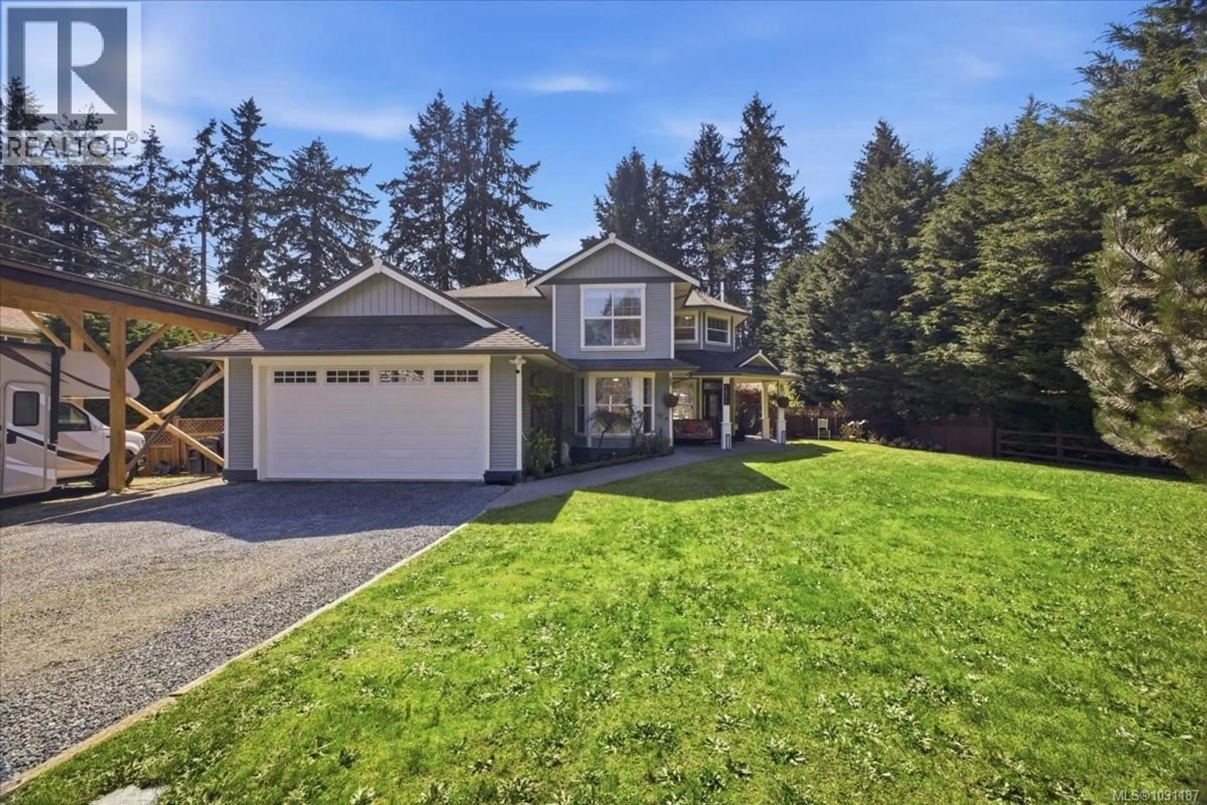 Home with vinyl exterior material, street for 1971 WOODRIDGE ROAD, Nanaimo British Columbia V9X1M2