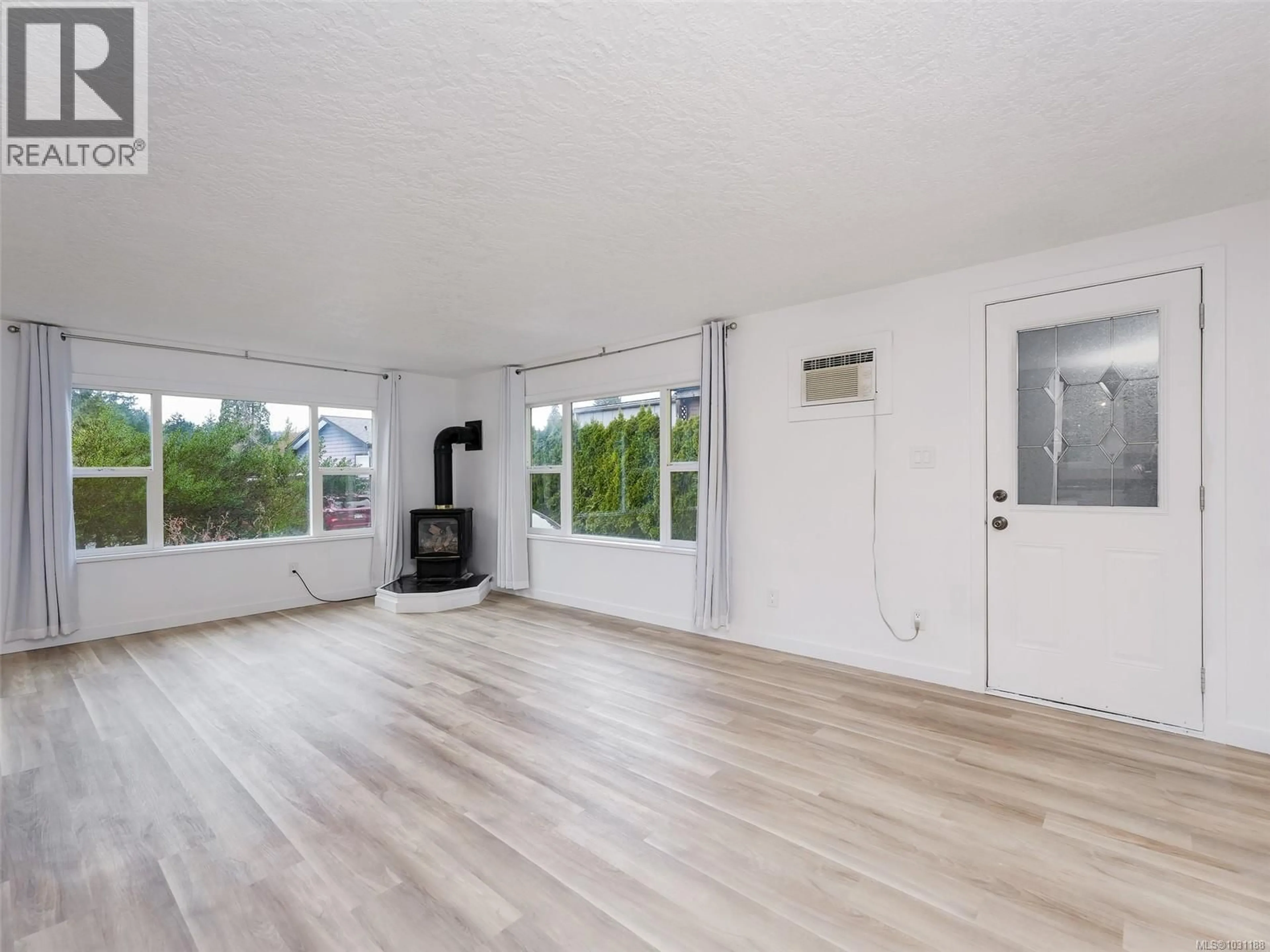 A pic of a room for 39 - 2587 SELWYN ROAD, Langford British Columbia V9B4V4