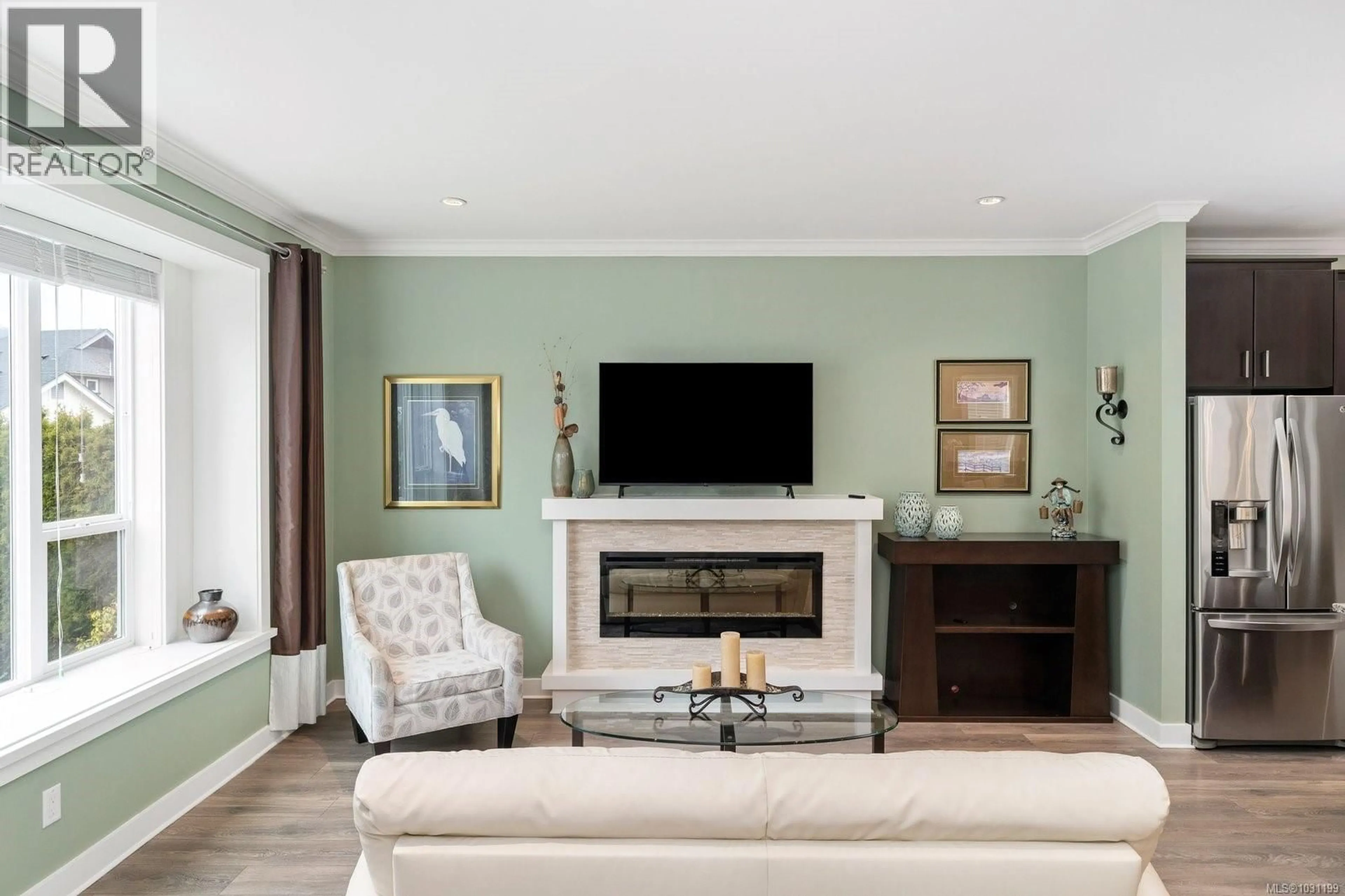 Living room with furniture, unknown for 3019 DORNIER ROAD, Langford British Columbia V9B0N1