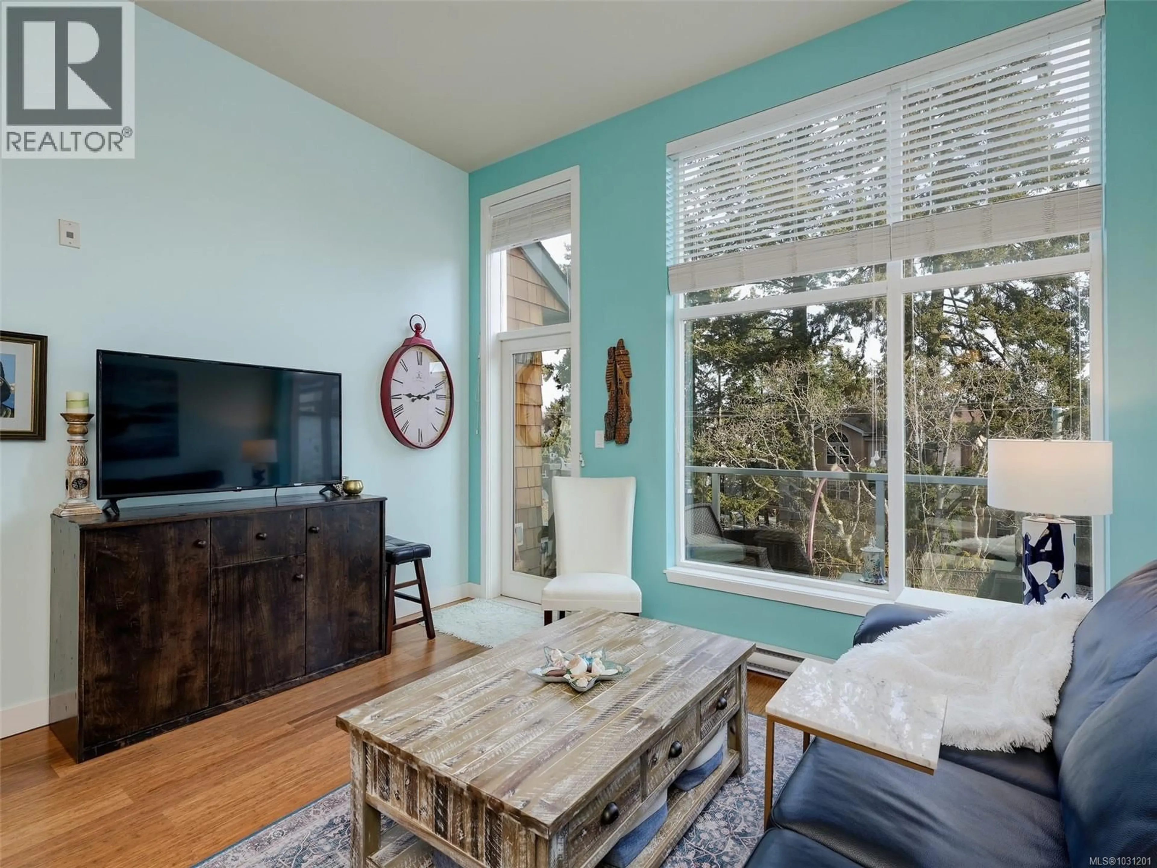 Living room with furniture, unknown for 408 - 611 GOLDSTREAM AVENUE, Langford British Columbia V9B2W9