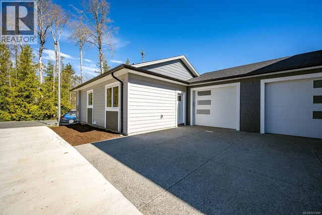 A - 2319 MCDONALD ROAD, Comox 3