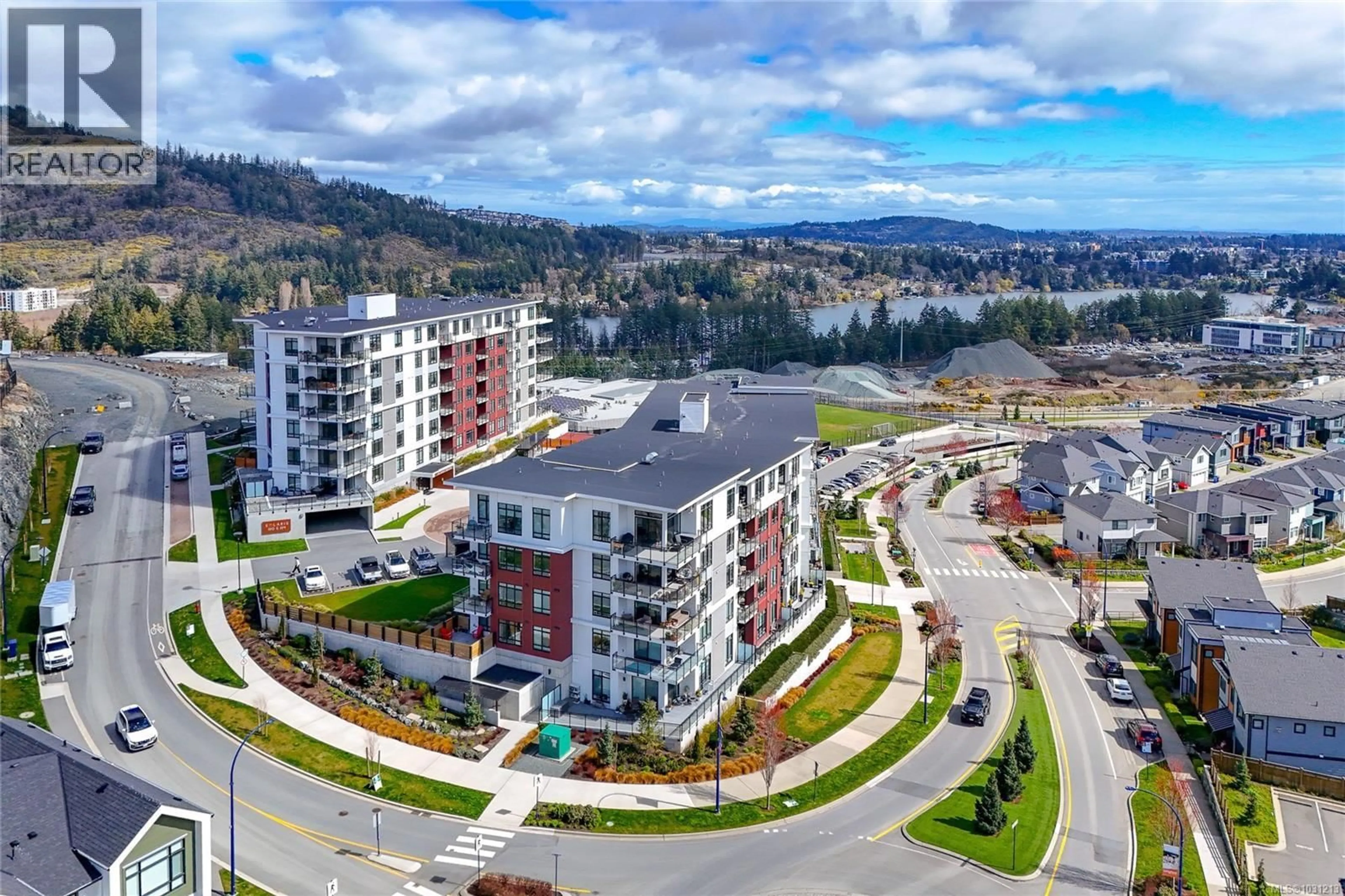 A pic from outside/outdoor area/front of a property/back of a property/a pic from drone, mountain view for 510 - 1110 SAMAR CRESCENT, Langford British Columbia V9B7B2