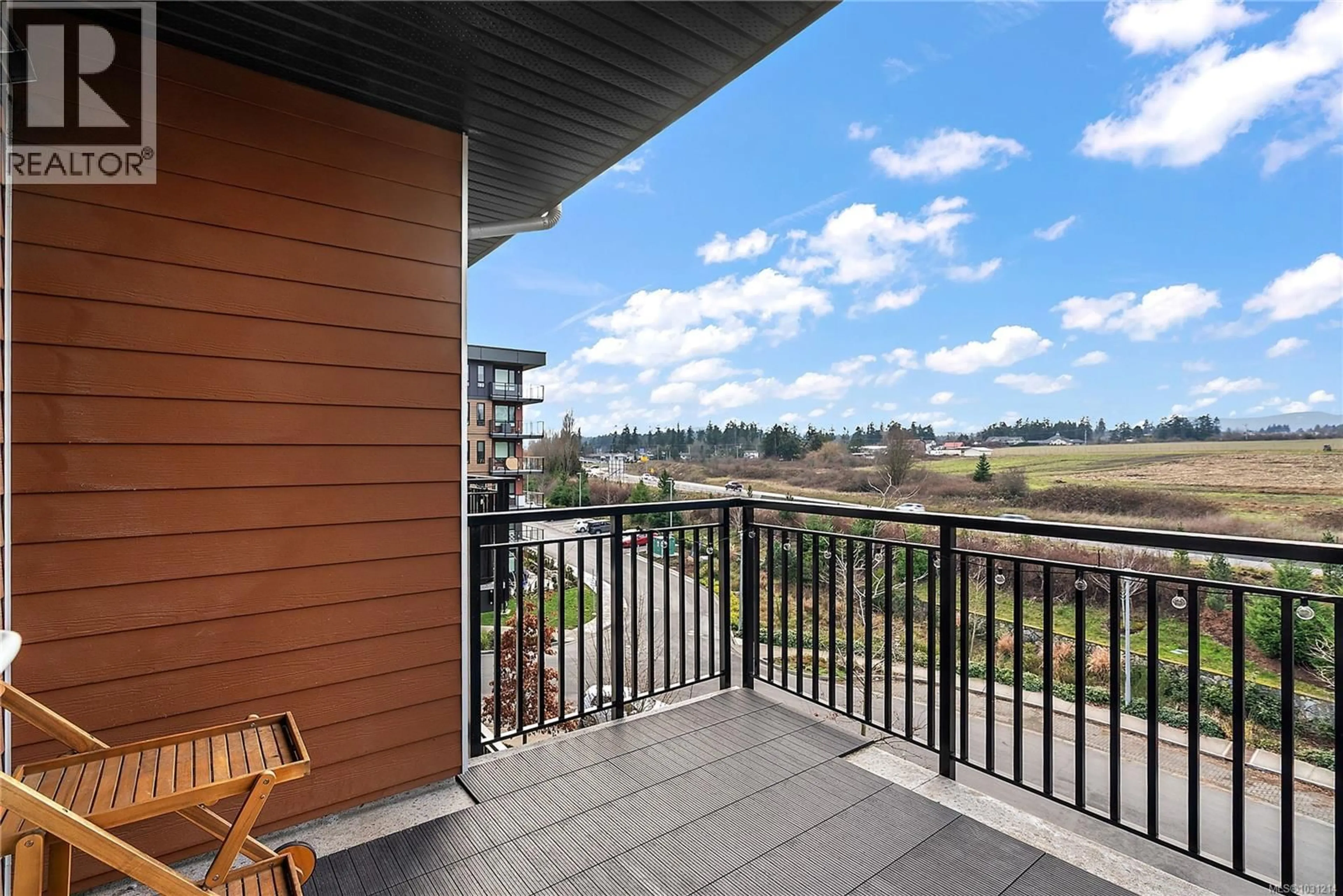 Patio, water/lake/river/ocean view for 402 - 2500 HACKETT CRESCENT, Central Saanich British Columbia V8M0C1