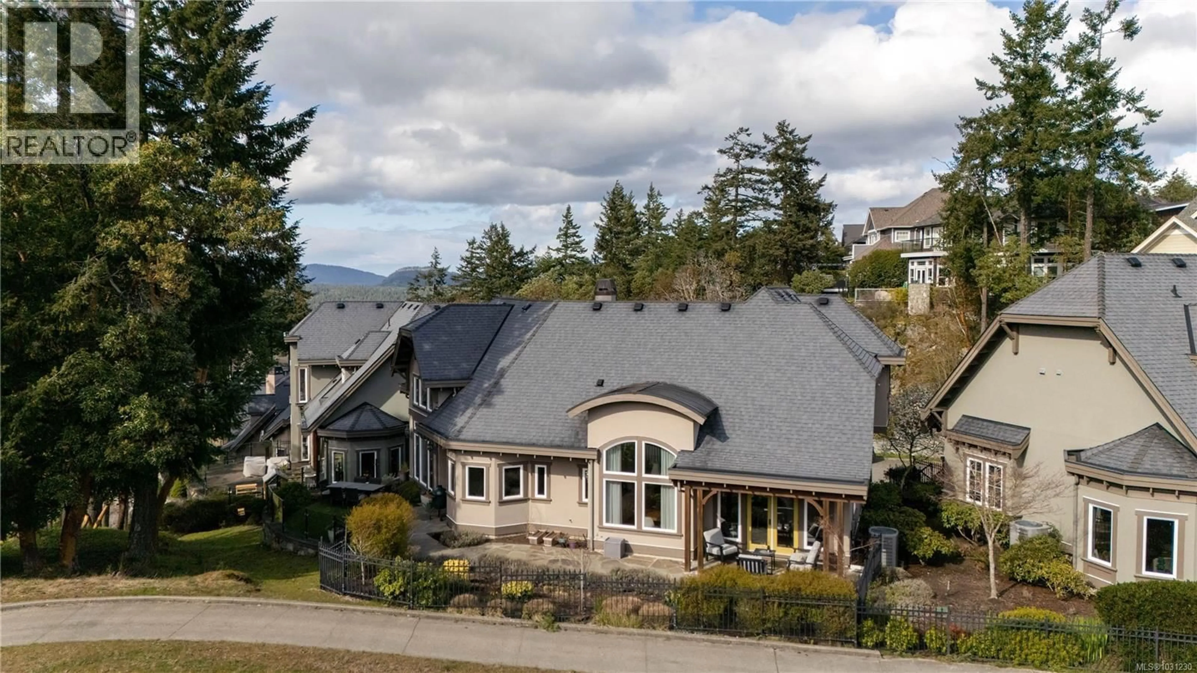 A pic from outside/outdoor area/front of a property/back of a property/a pic from drone, mountain view for 2220 ISLAND FALLS PLACE, Langford British Columbia V9B6V3