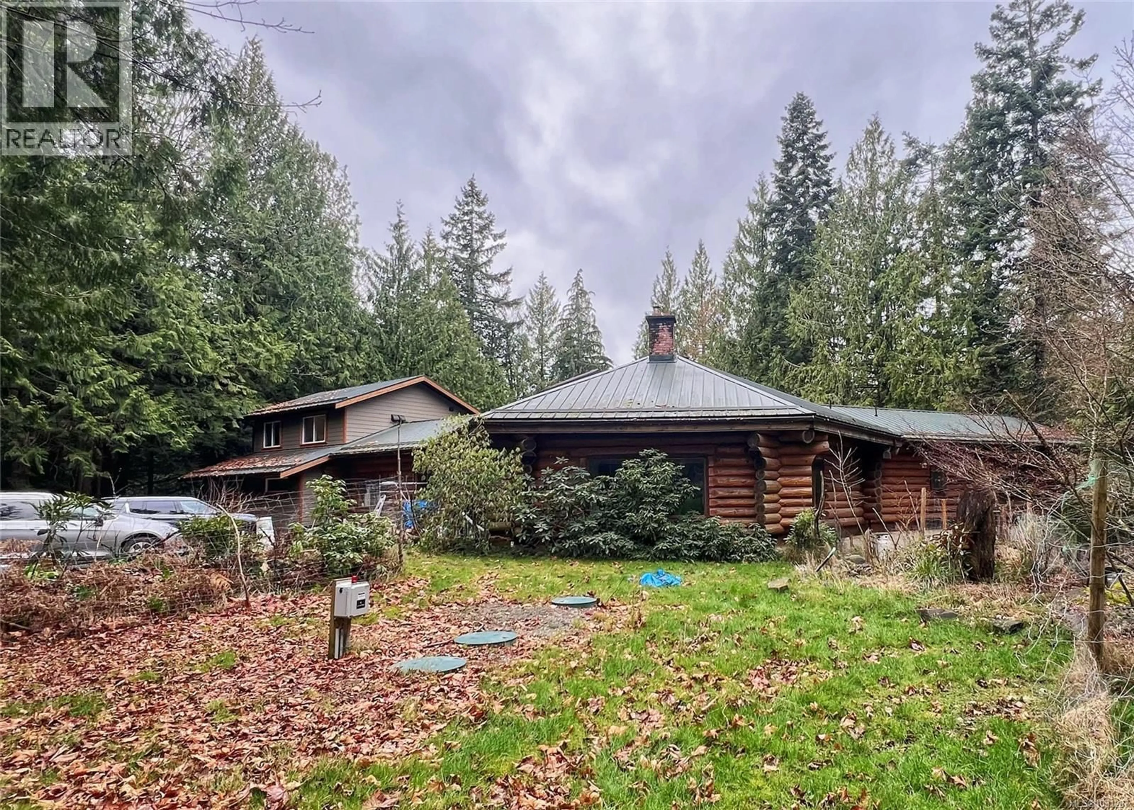 A pic from outside/outdoor area/front of a property/back of a property/a pic from drone, forest/trees view for 10760 GUILBRIDE DRIVE, Saltair British Columbia V0G2B2