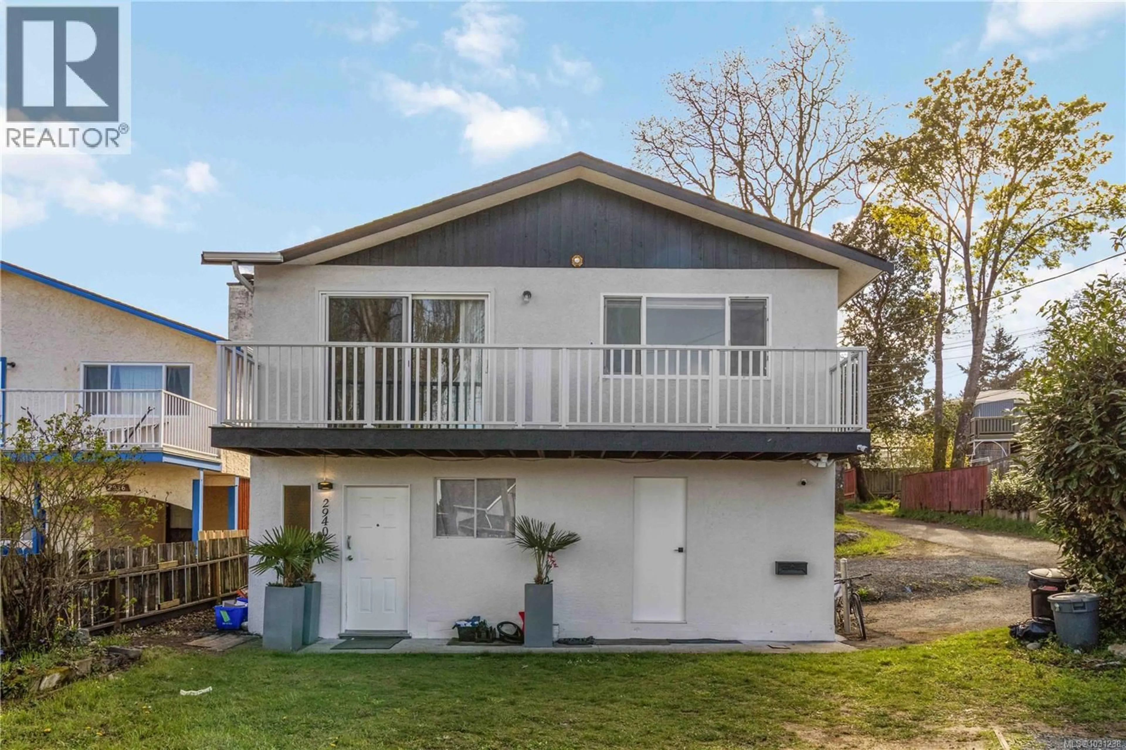 Home with vinyl exterior material, street for 2940 CEDAR HILL ROAD, Victoria British Columbia V8T3H9