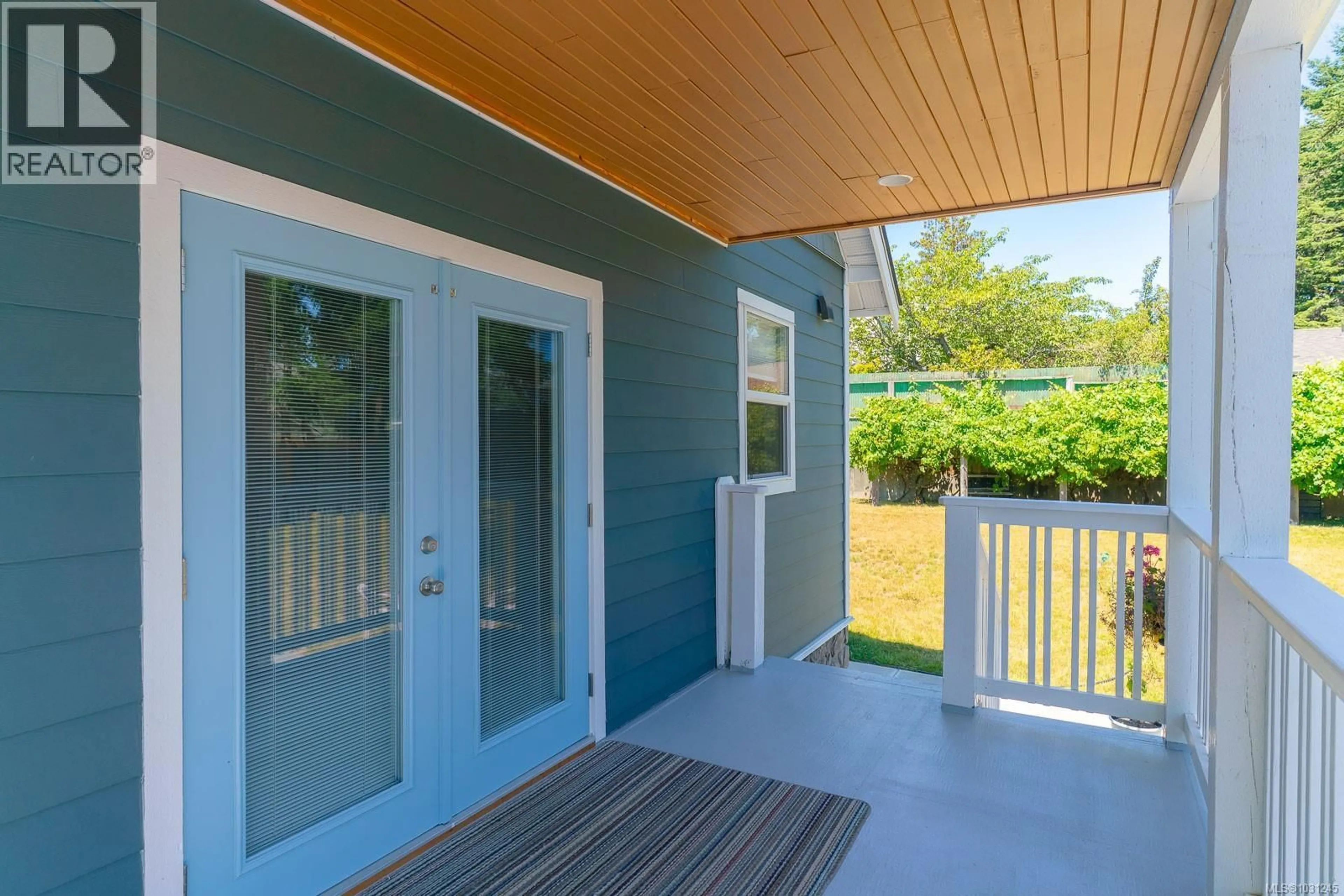 Patio, water/lake/river/ocean view for 3807 5TH AVENUE, Port Alberni British Columbia V9Y4K5