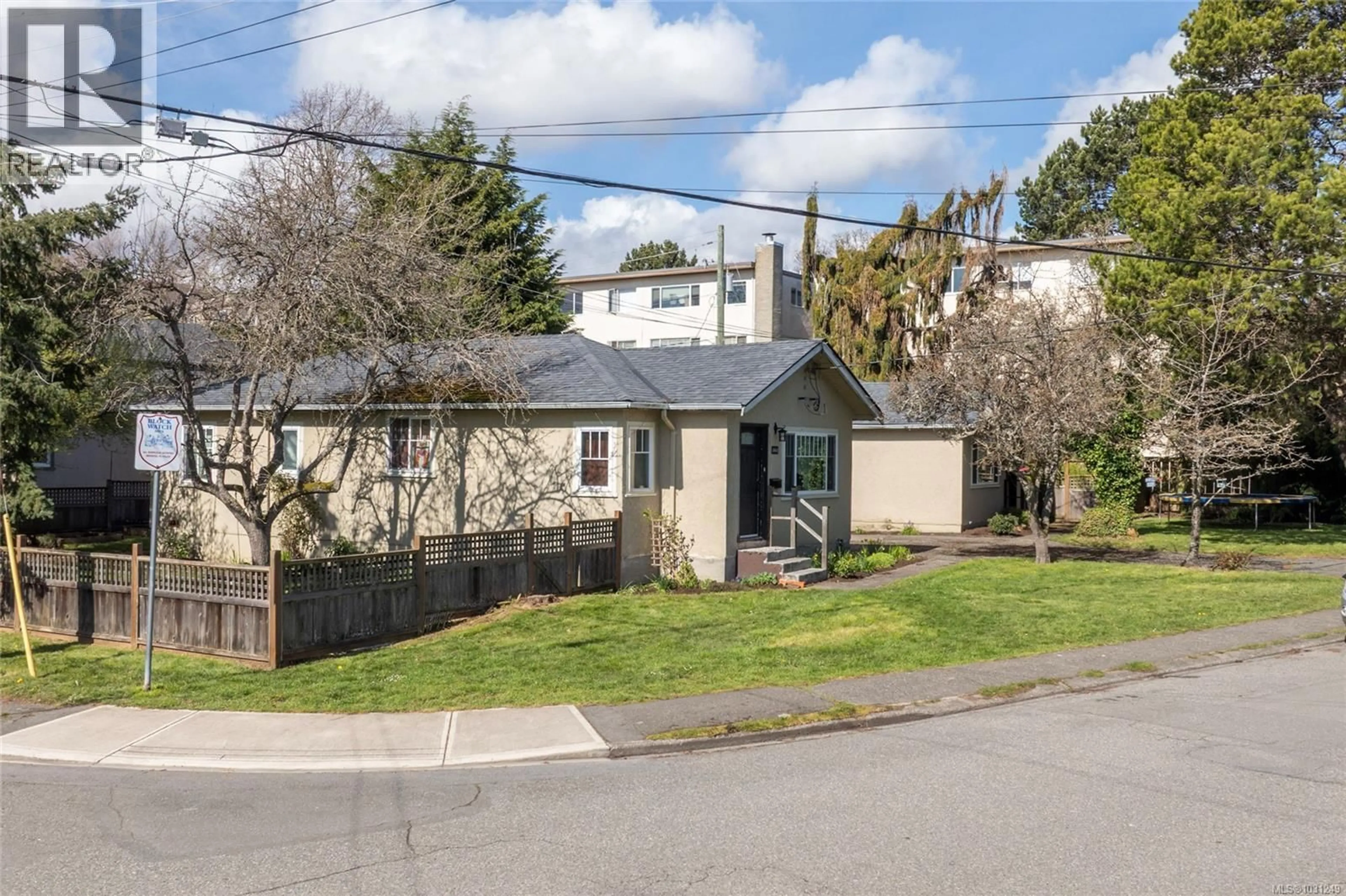A pic from outside/outdoor area/front of a property/back of a property/a pic from drone, street for 2442/2462 EASTDOWNE ROAD, Oak Bay British Columbia V8R5P8