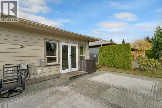 5 - 48 MCPHEDRAN ROAD SOUTH, Campbell River 3