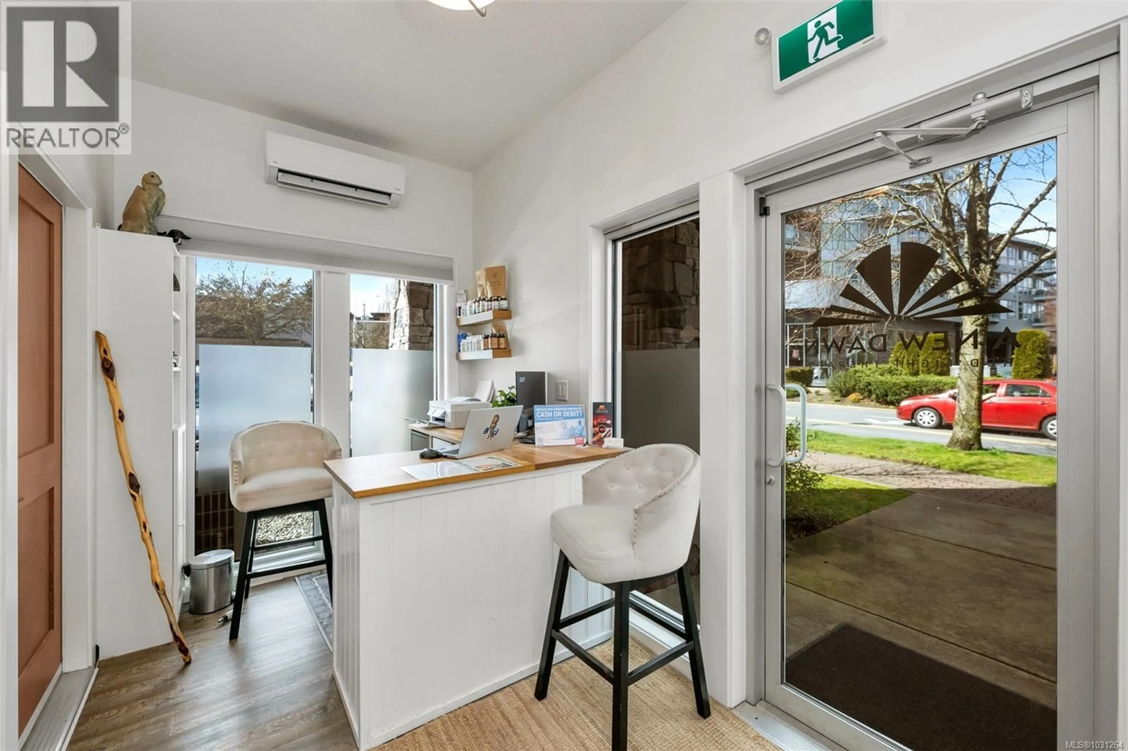 Unknown for 111 - 689 HOFFMAN AVENUE, Langford British Columbia V9B4X1