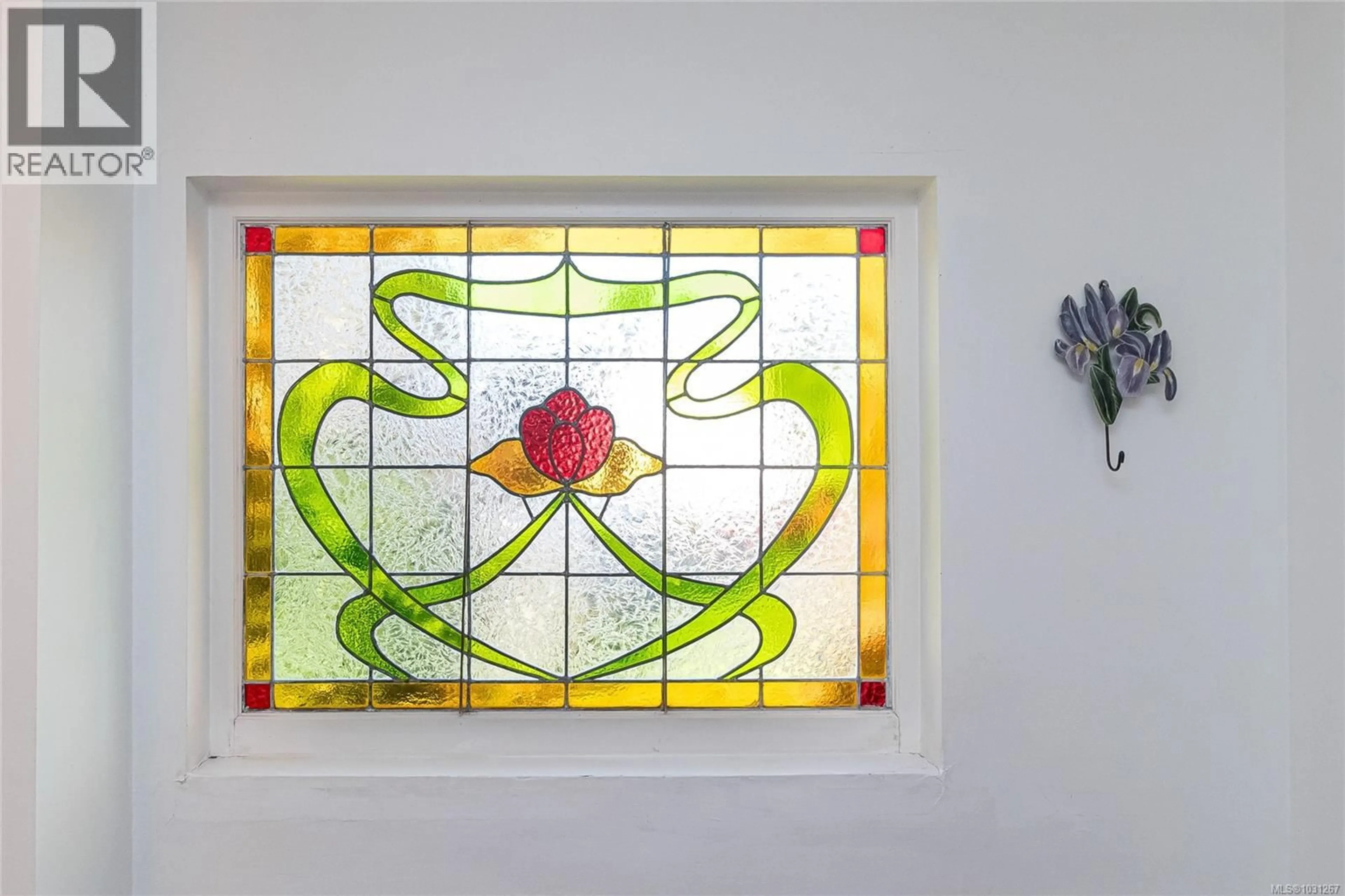 Unknown for 3777 CRAIGMILLAR AVENUE, Saanich British Columbia V8P3H2