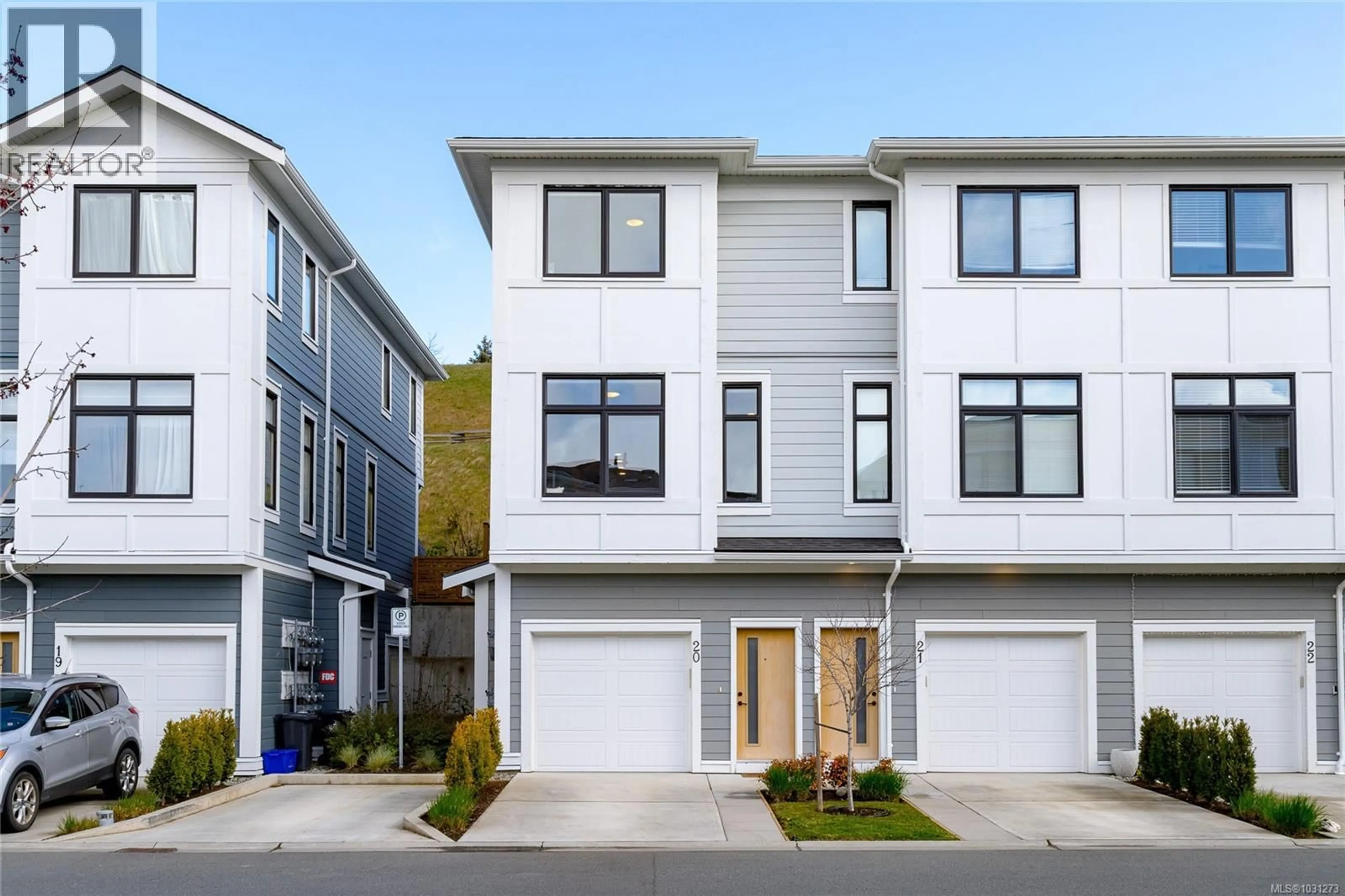 Home with vinyl exterior material, street for 20 - 255 CASPIAN DRIVE, Colwood British Columbia V9C0R9