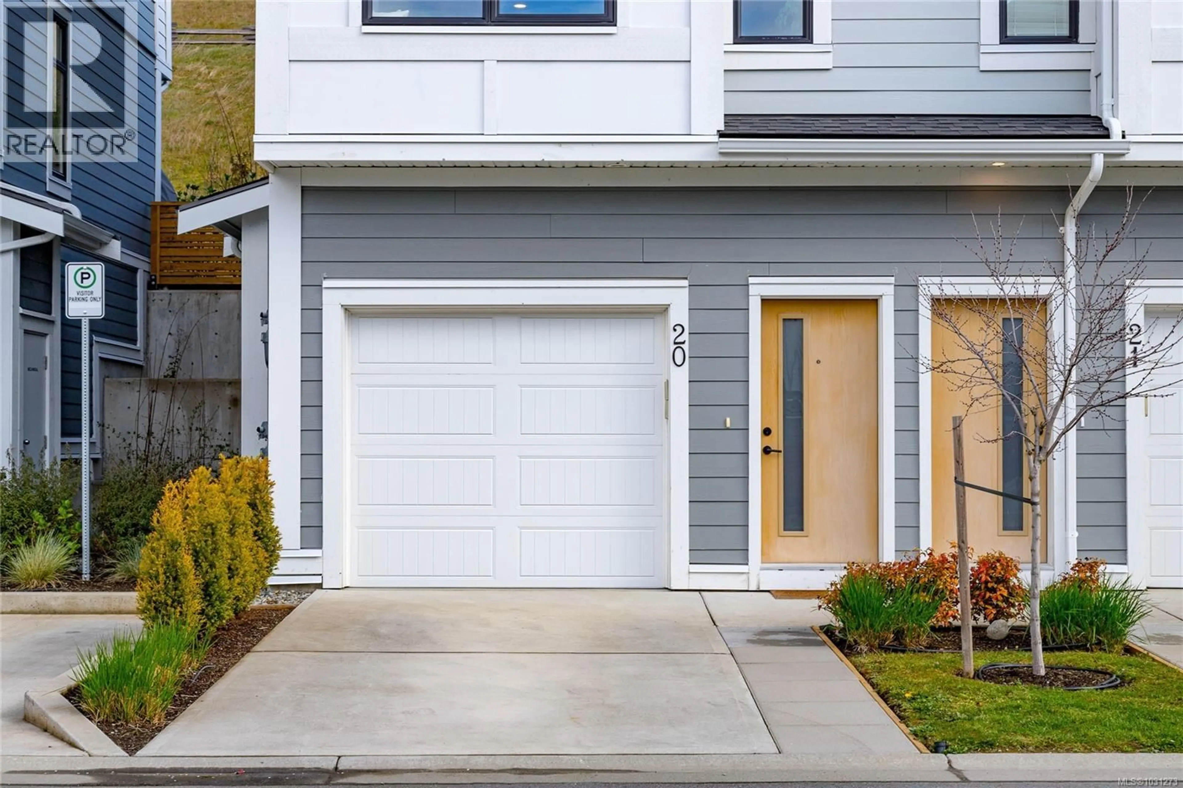 Home with vinyl exterior material, street for 20 - 255 CASPIAN DRIVE, Colwood British Columbia V9C0R9