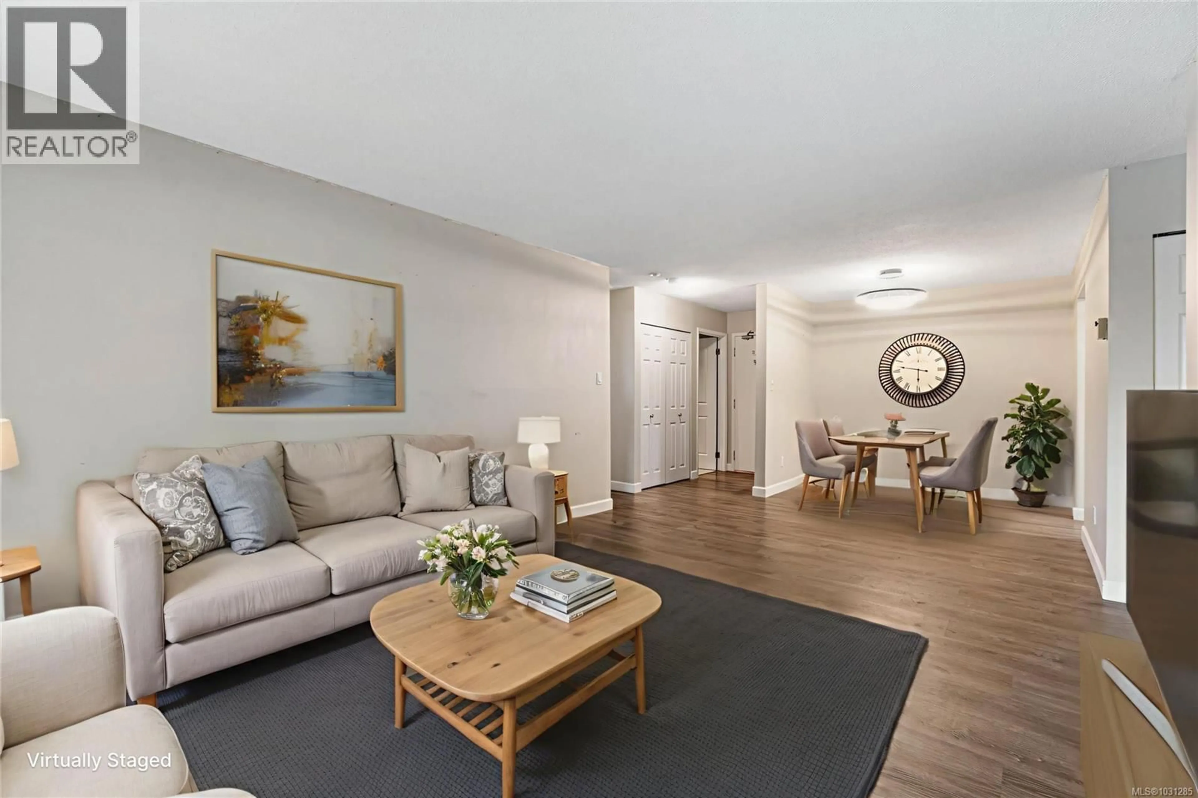 Living room with furniture, unknown for 130 - 6711 DOVER ROAD, Nanaimo British Columbia V9V1L9