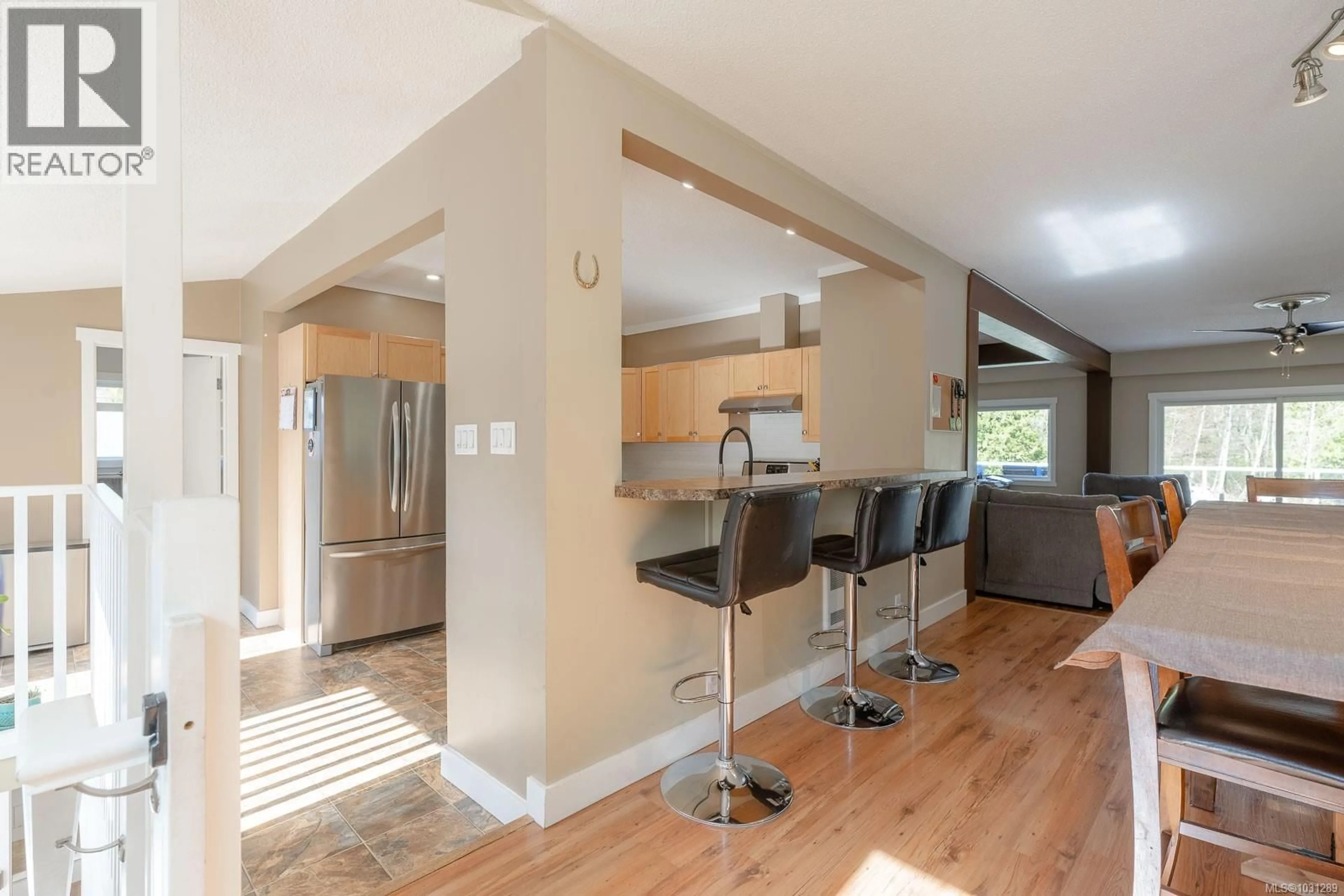 Open concept kitchen, wood/laminate floor for 13125 MINN ROAD, Ladysmith British Columbia V9G1M1