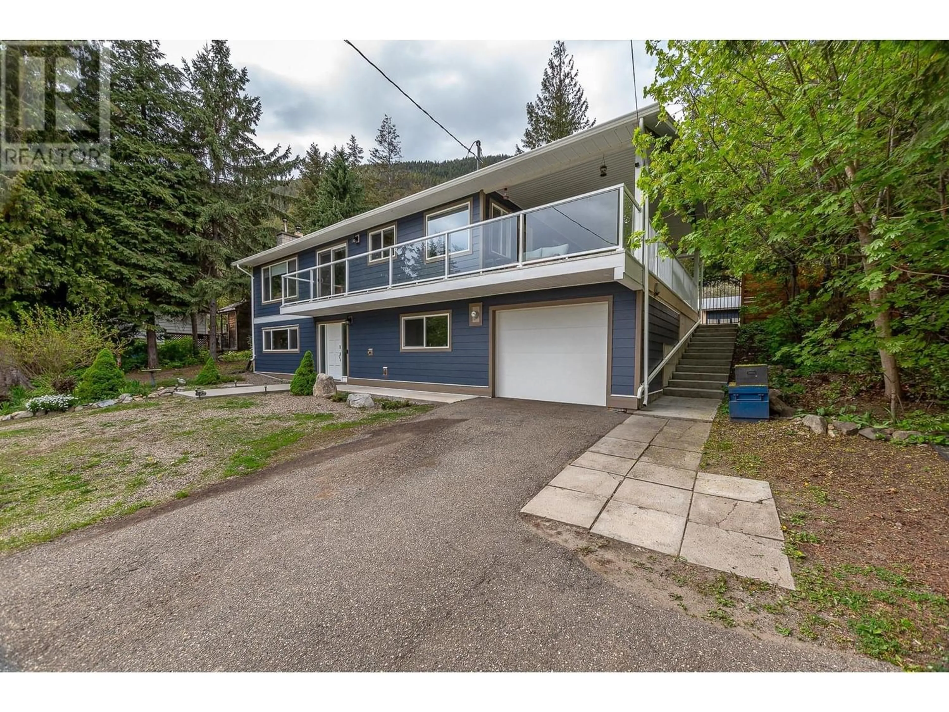 Frontside or backside of a home for 5167 Sunnybrae-Canoe Point Road, Sunnybrae British Columbia V0E2X1