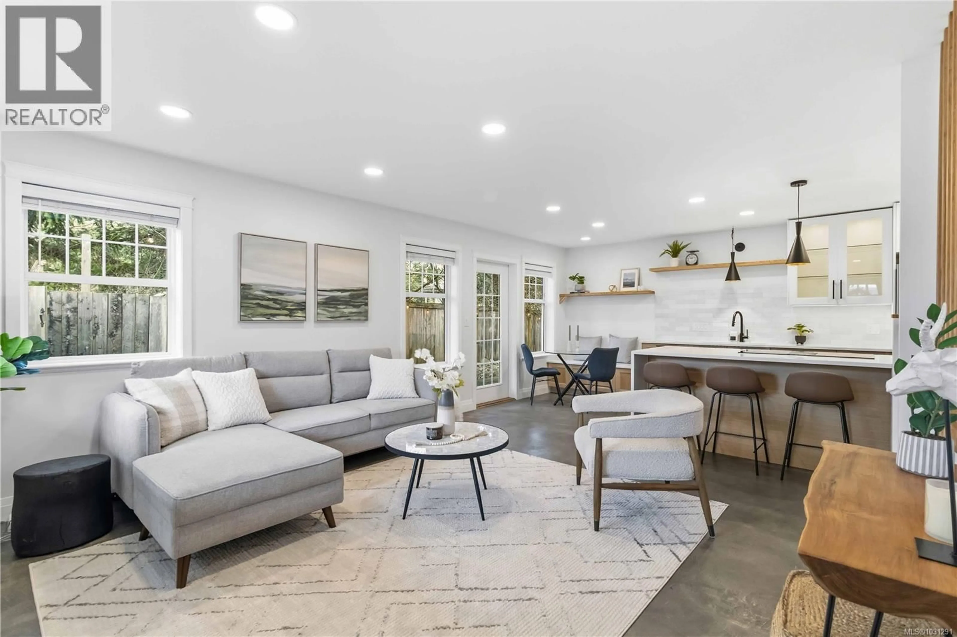 Living room with furniture, unknown for 1012 MARWOOD AVENUE, Langford British Columbia V9C3C4