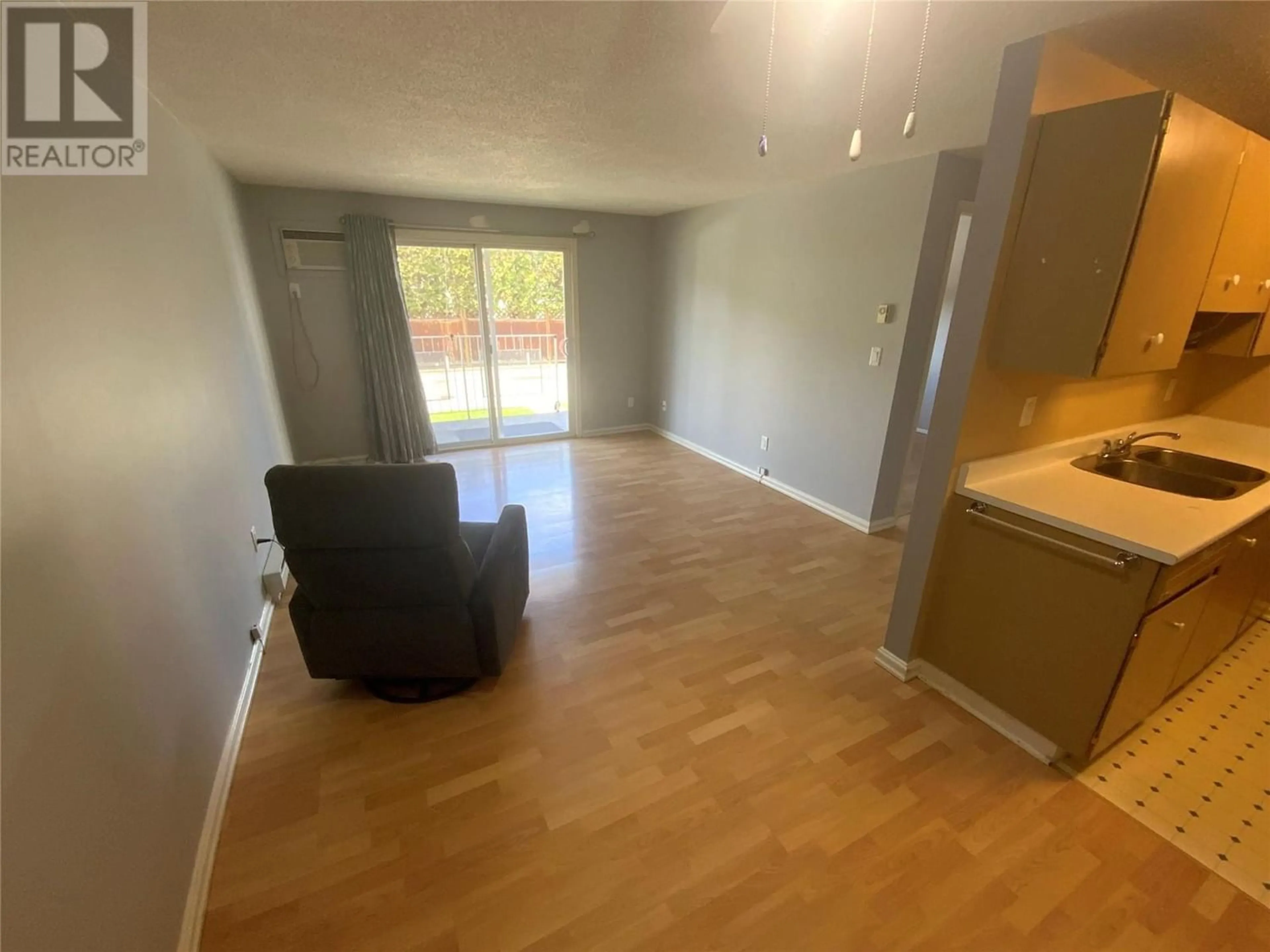 A pic of a room for 198 Roy Avenue Unit# 106, Penticton British Columbia V2A3M9