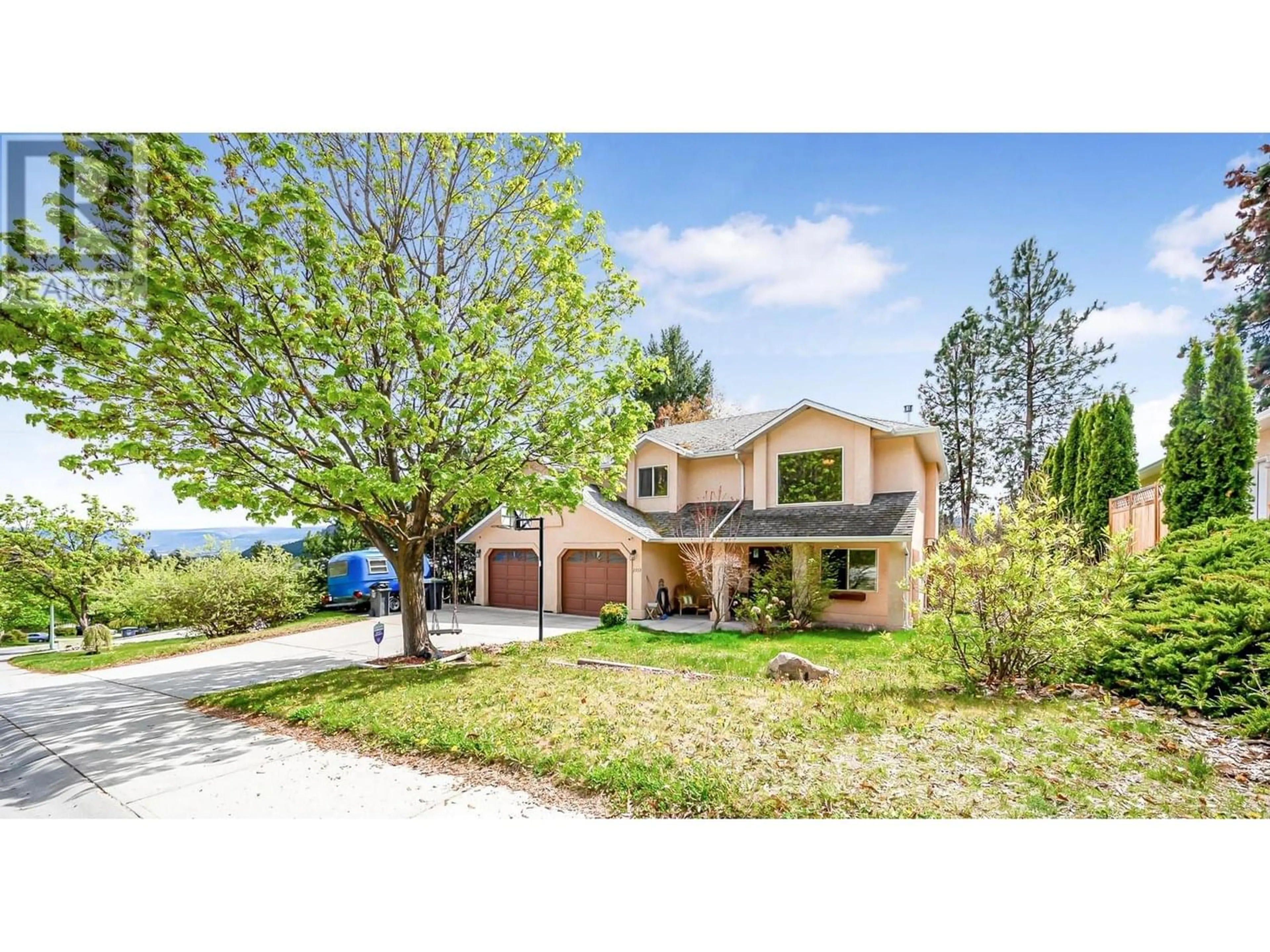 Frontside or backside of a home for 2353 Shannon Woods Drive, West Kelowna British Columbia V4T2L9