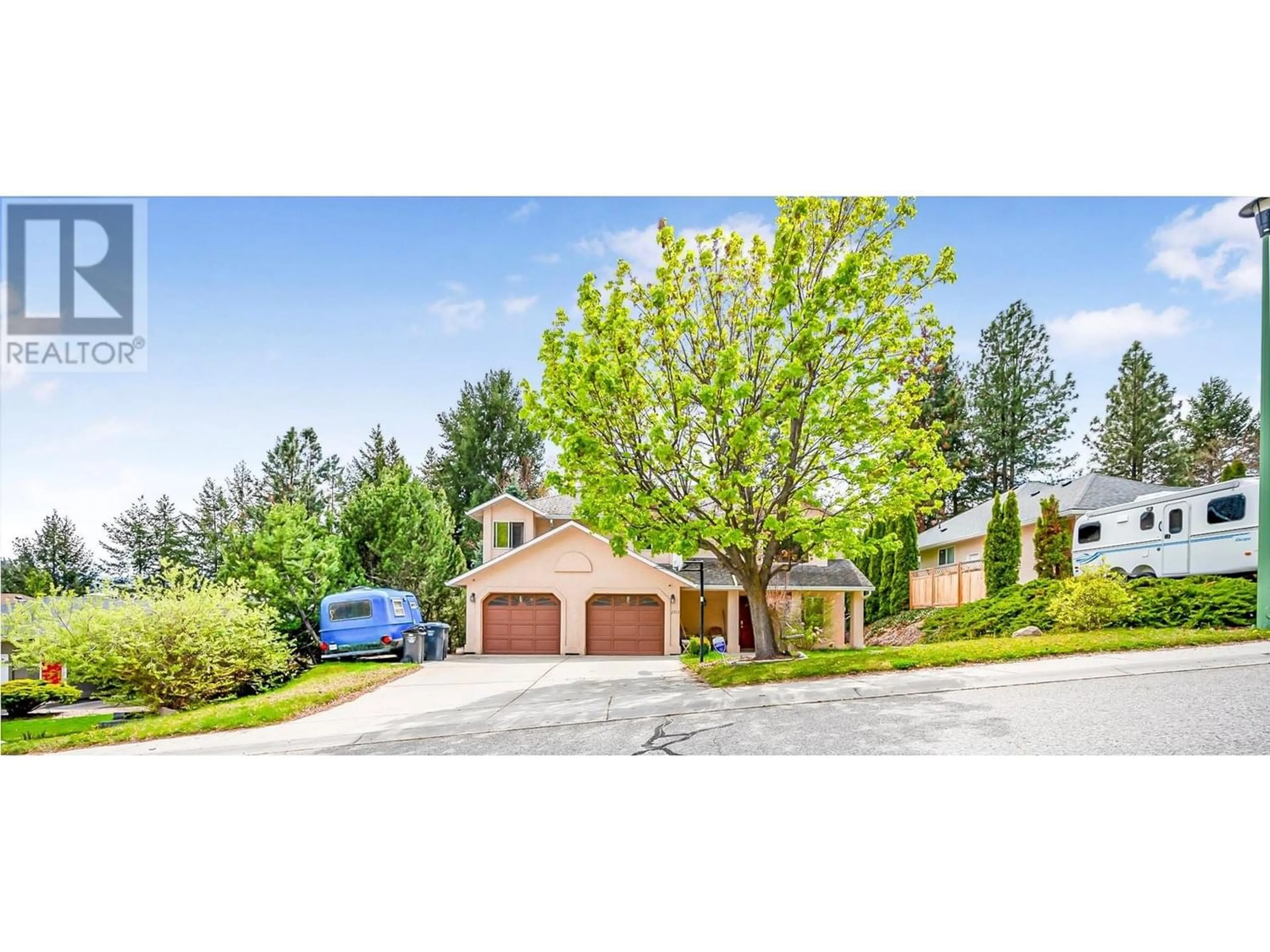 Frontside or backside of a home for 2353 Shannon Woods Drive, West Kelowna British Columbia V4T2L9