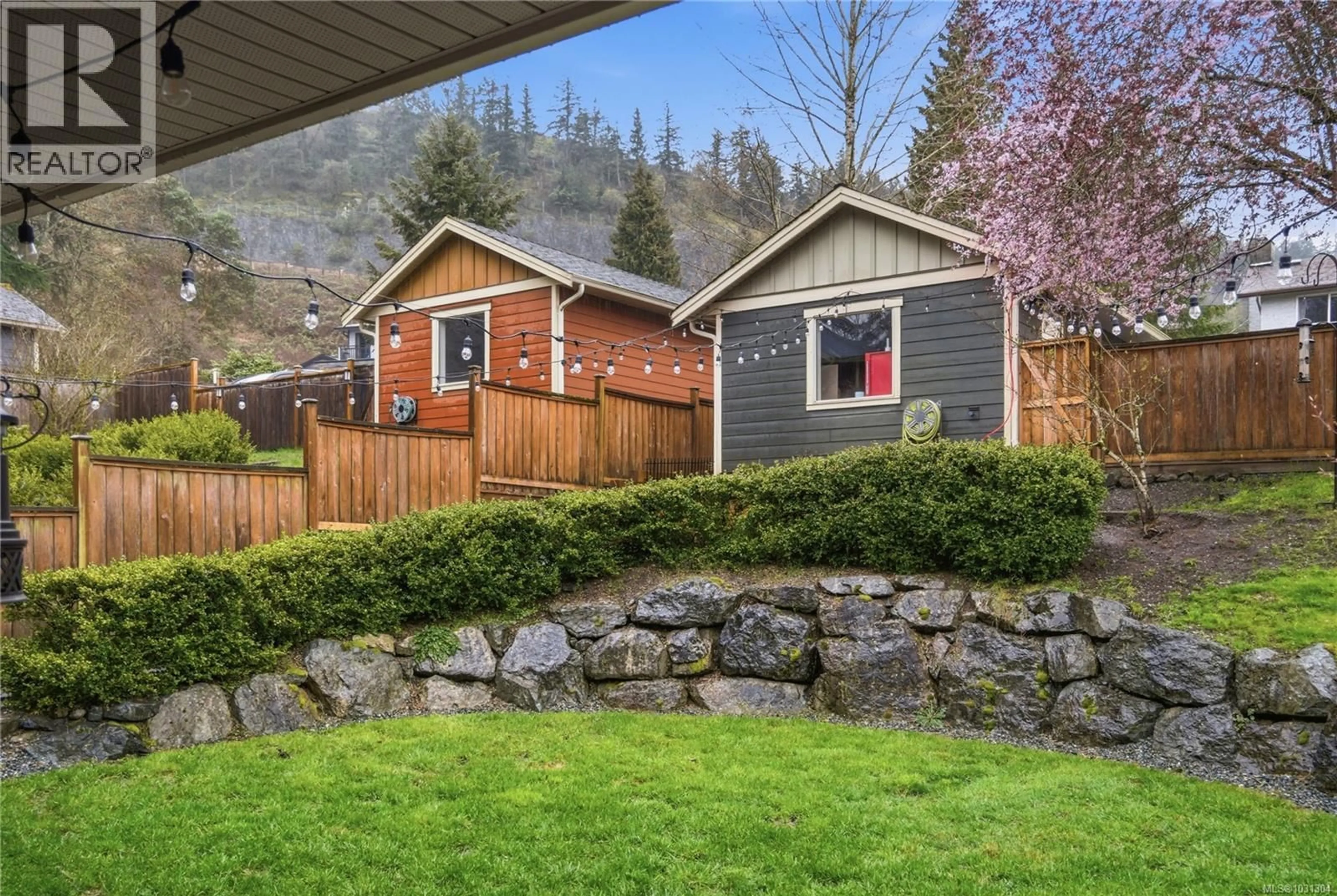 Unknown for 348 WESSEX LANE, Nanaimo British Columbia V9R6H5