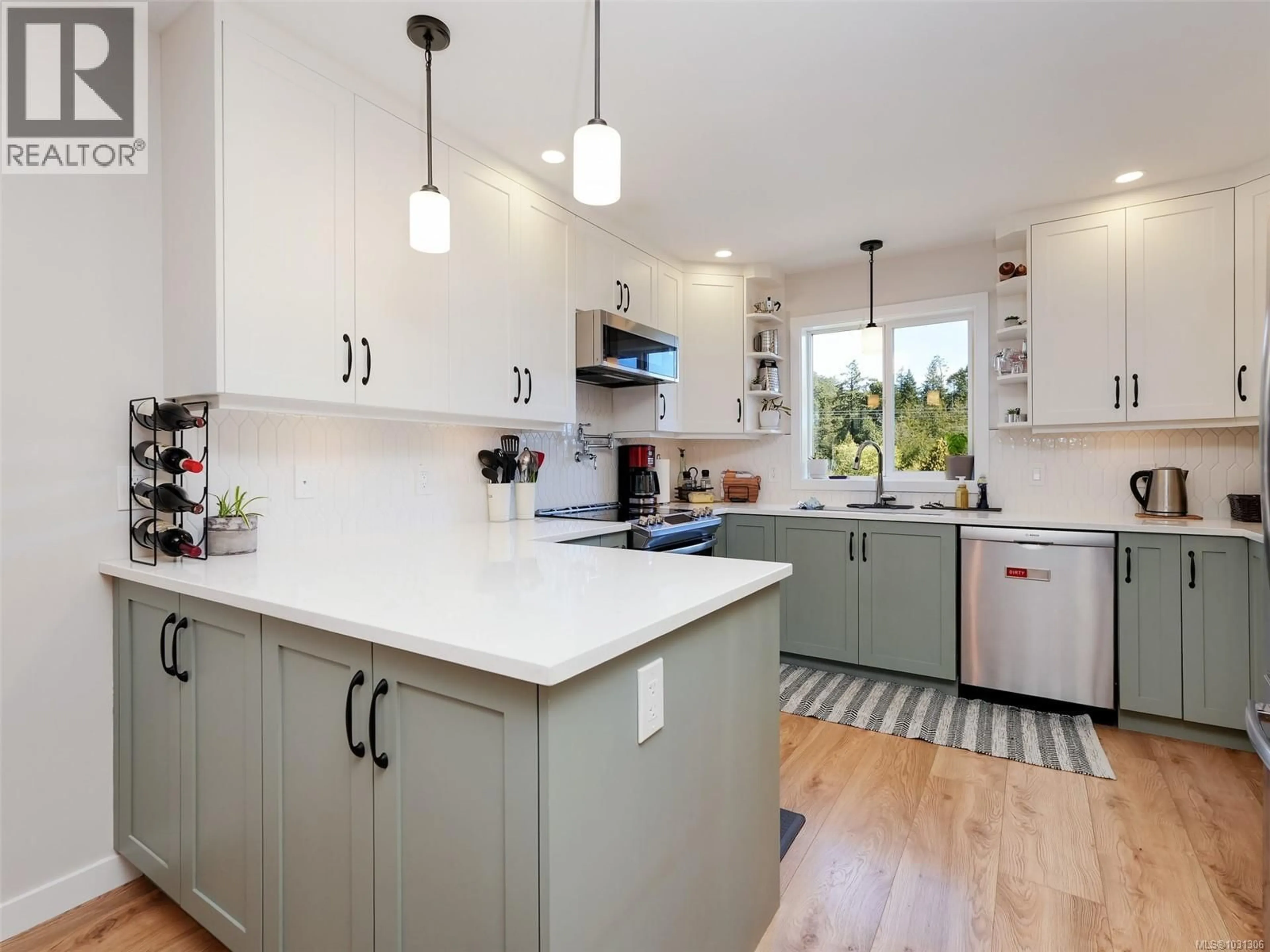 Open concept kitchen, unknown for 515 SELWYN FALLS DRIVE, Langford British Columbia V9B6P3