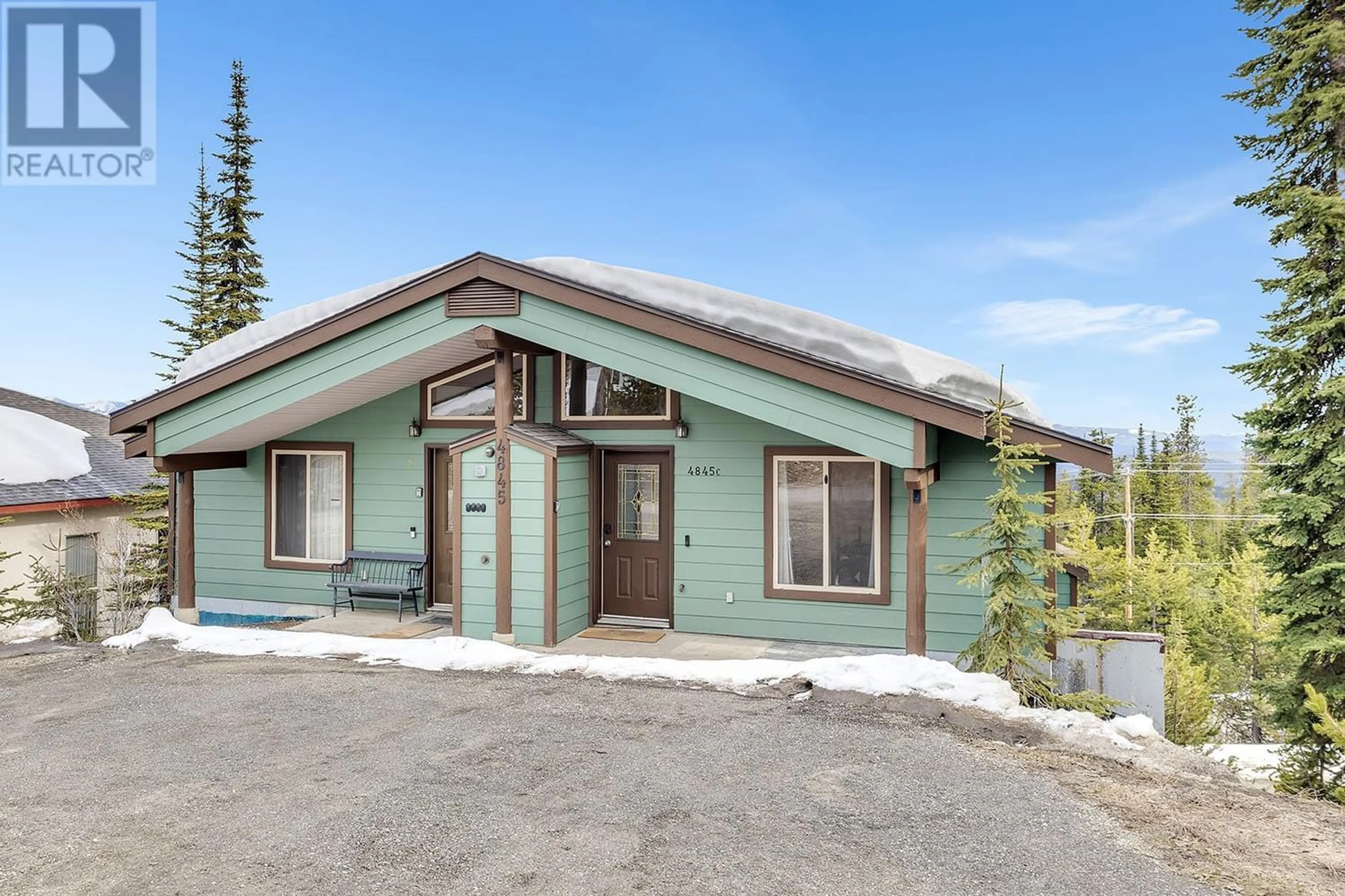 Frontside or backside of a home for 4845 Snowpines Road Unit# C, Big White British Columbia V0H1A0