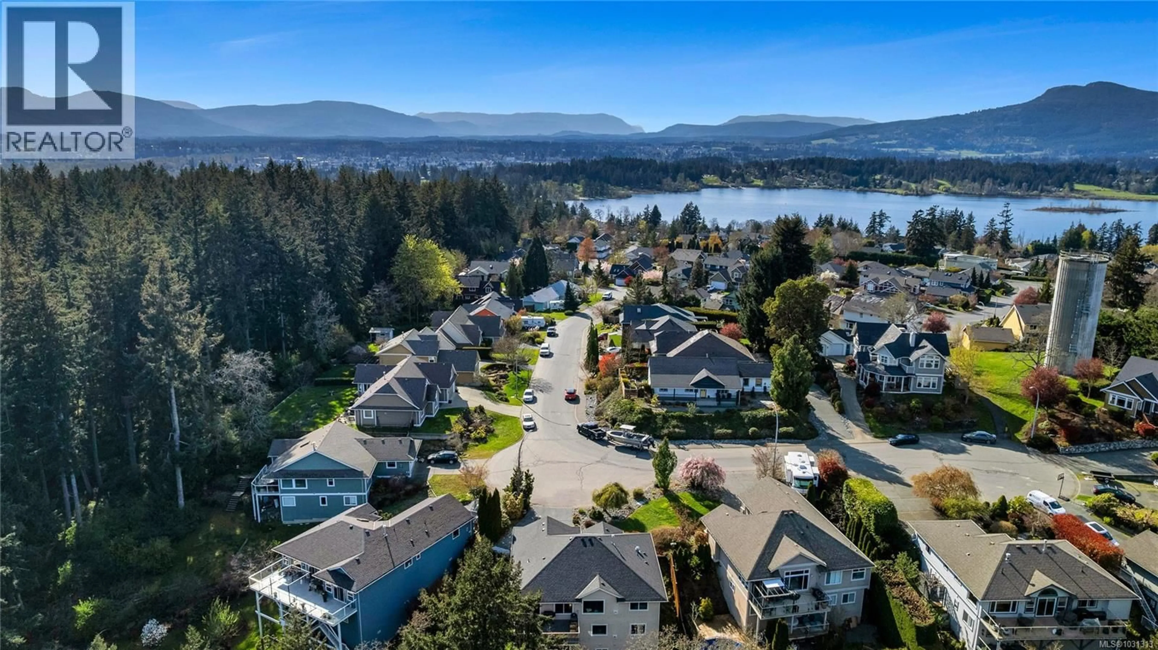 A pic from outside/outdoor area/front of a property/back of a property/a pic from drone, water/lake/river/ocean view for 1694 EAGLE VIEW PLACE, Duncan British Columbia V9L6R1