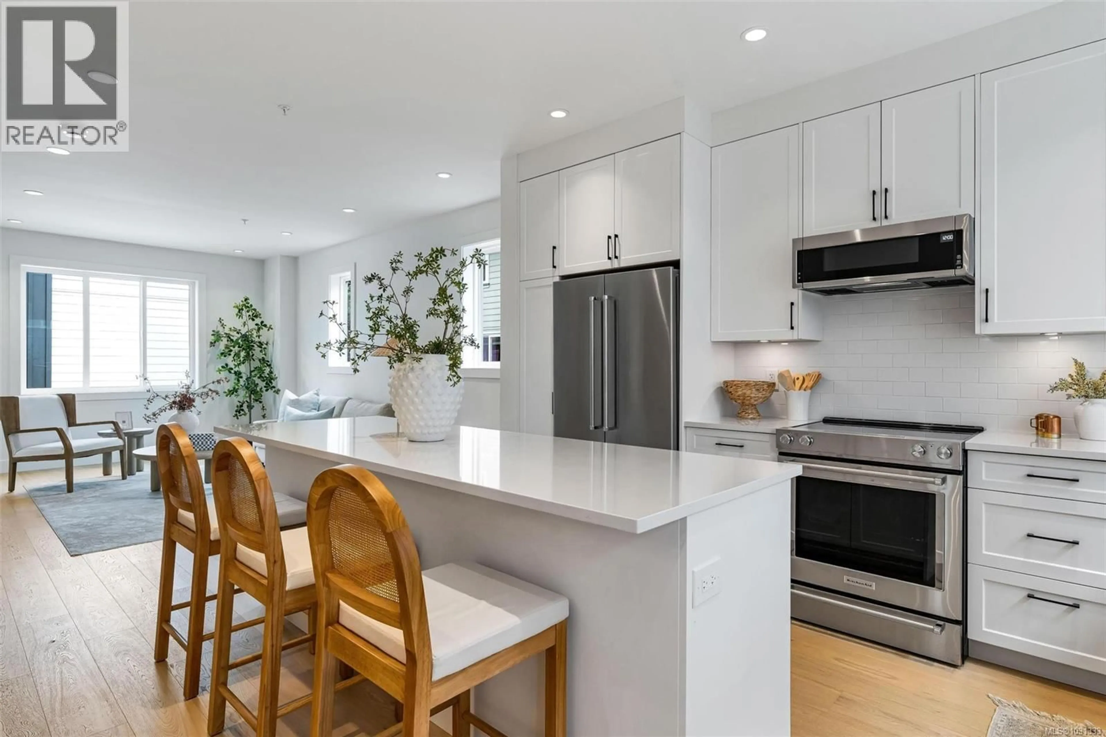 Open concept kitchen, unknown for 4 - 10145 FIFTH STREET, Sidney British Columbia V8L2X8