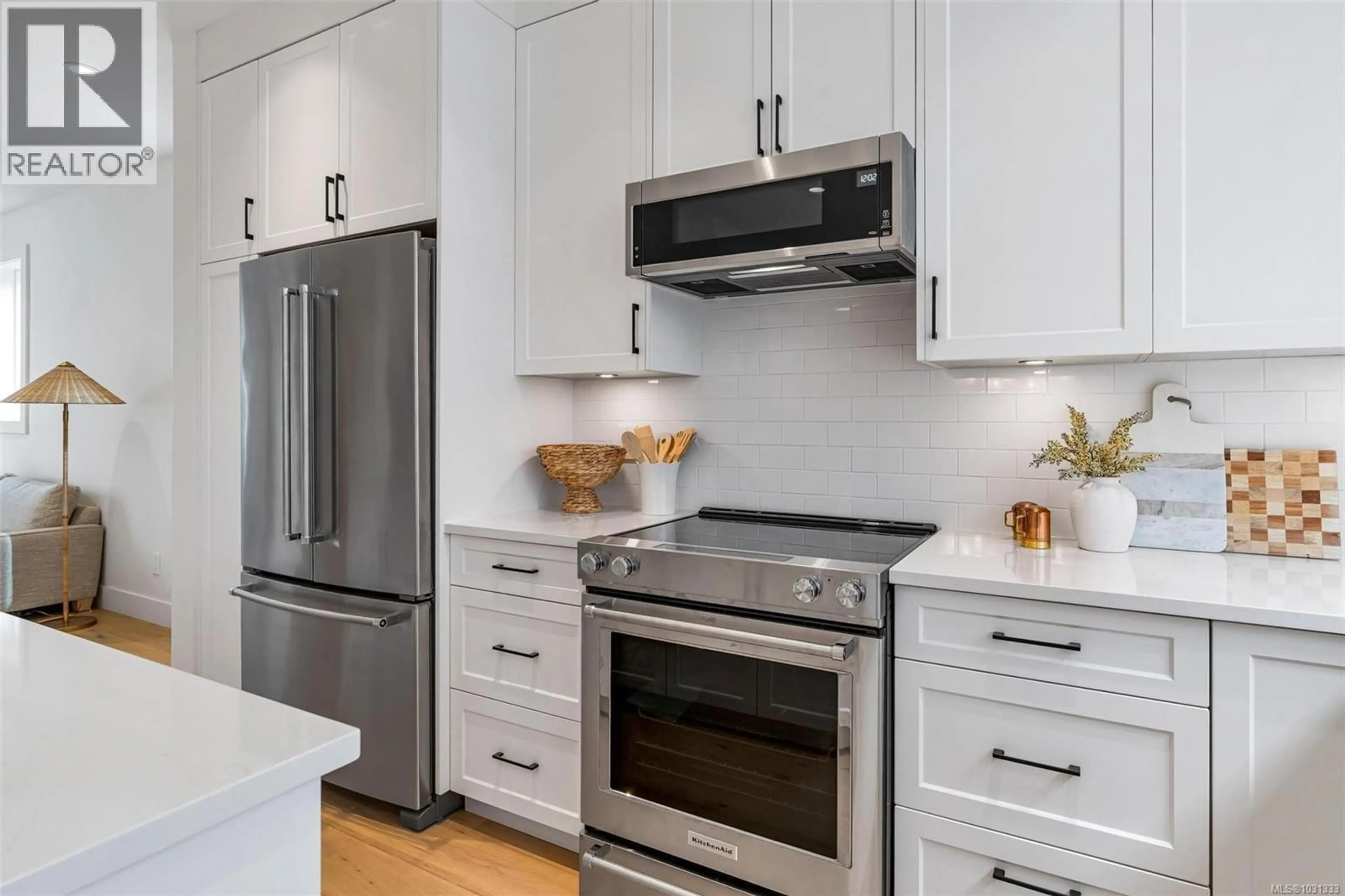 Open concept kitchen, unknown for 4 - 10145 FIFTH STREET, Sidney British Columbia V8L2X8